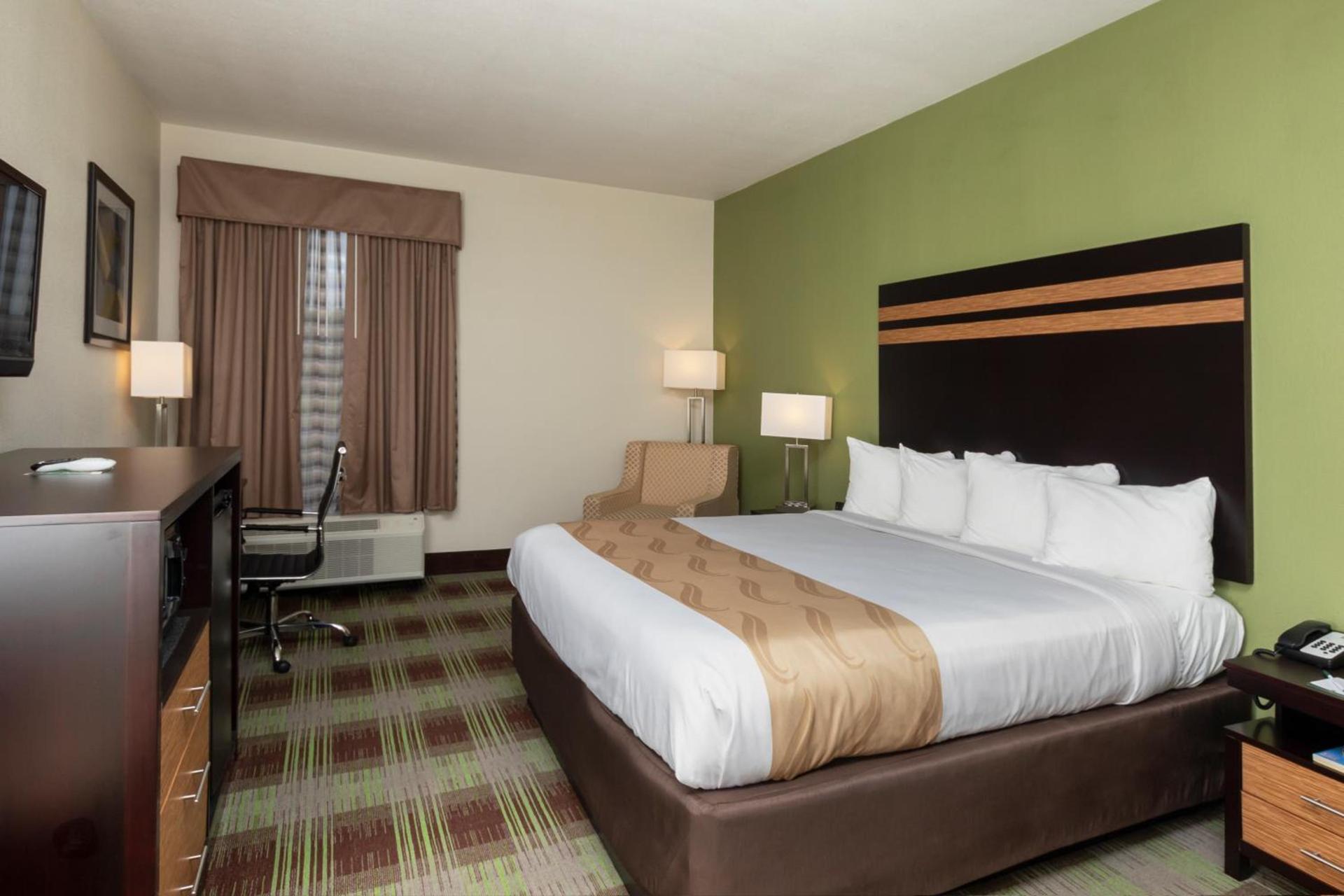 Quality Inn & Suites Mount Vernon photo 56