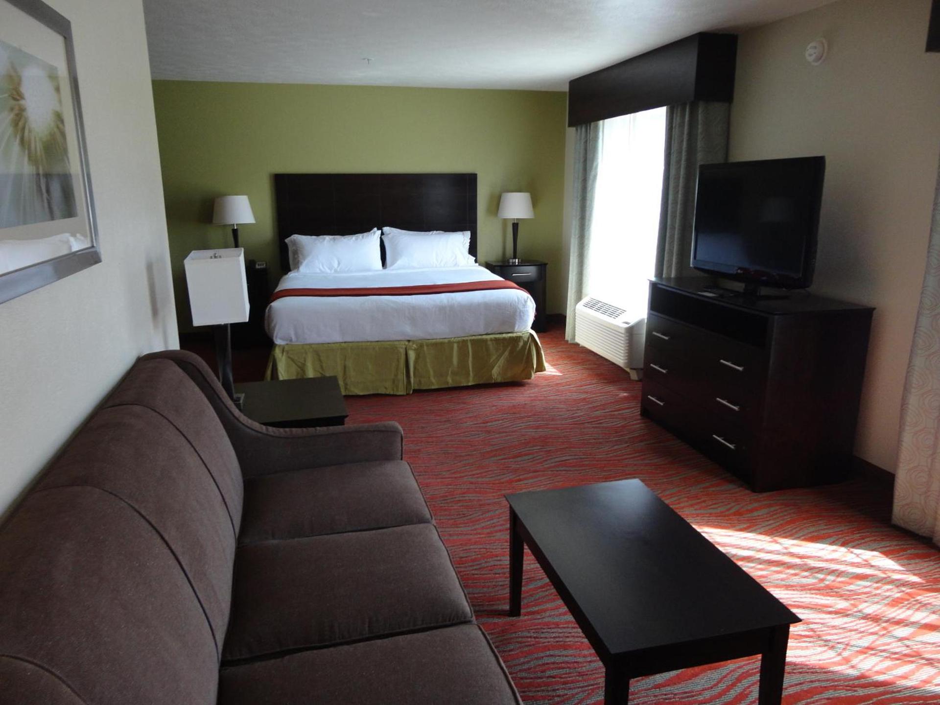 Holiday Inn Express & Suites Indianapolis North - Carmel by IHG photo 10
