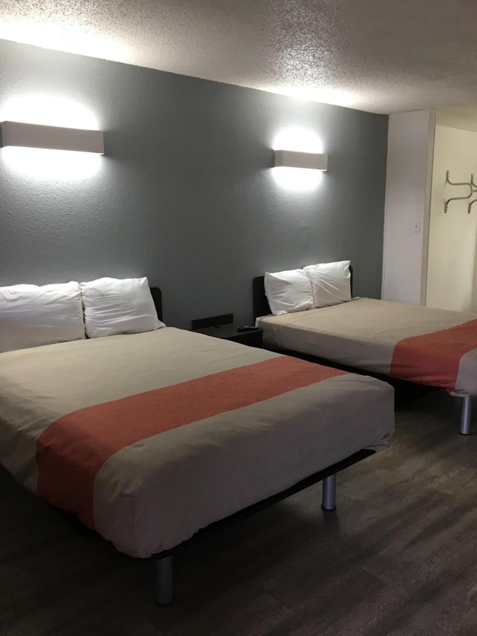 Sands Motel photo 7