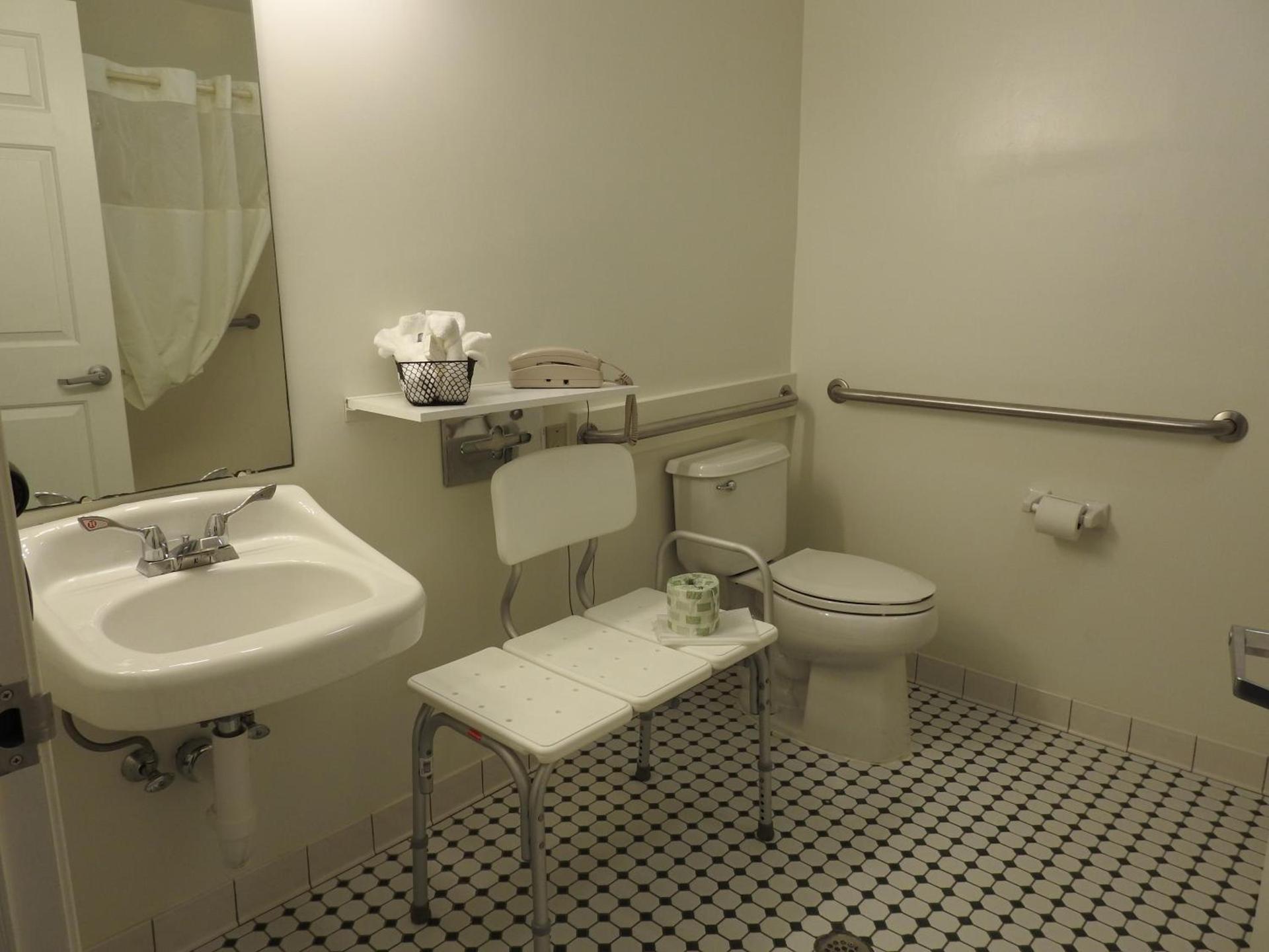 Inn at Cemetery Hill photo 43
