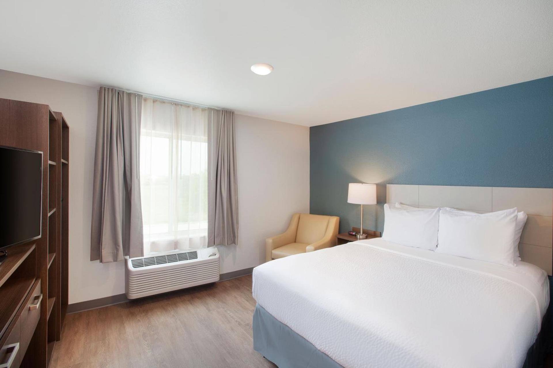 WoodSpring Suites Plano - North Dallas photo 21