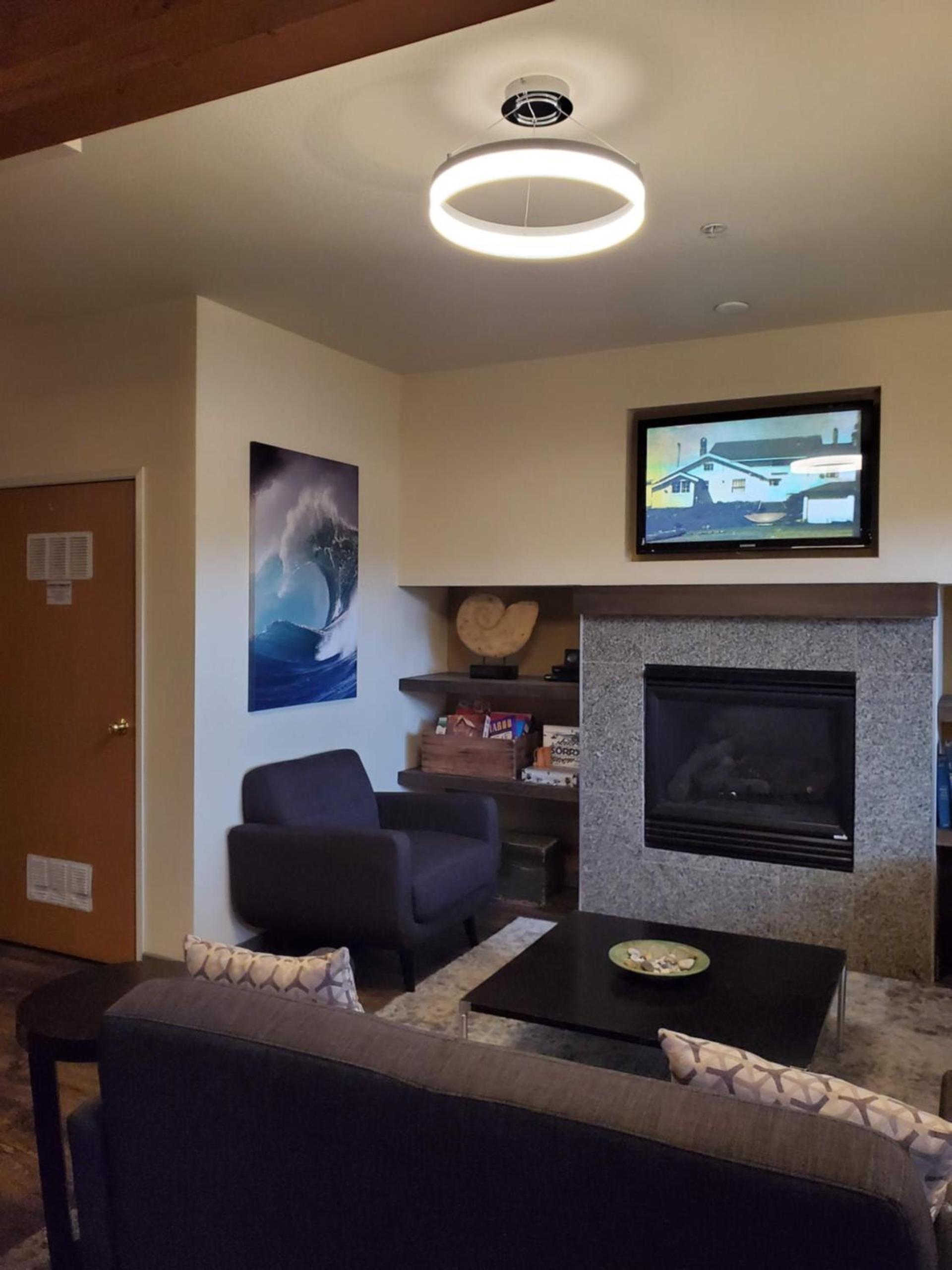 Inn at Wecoma photo 9