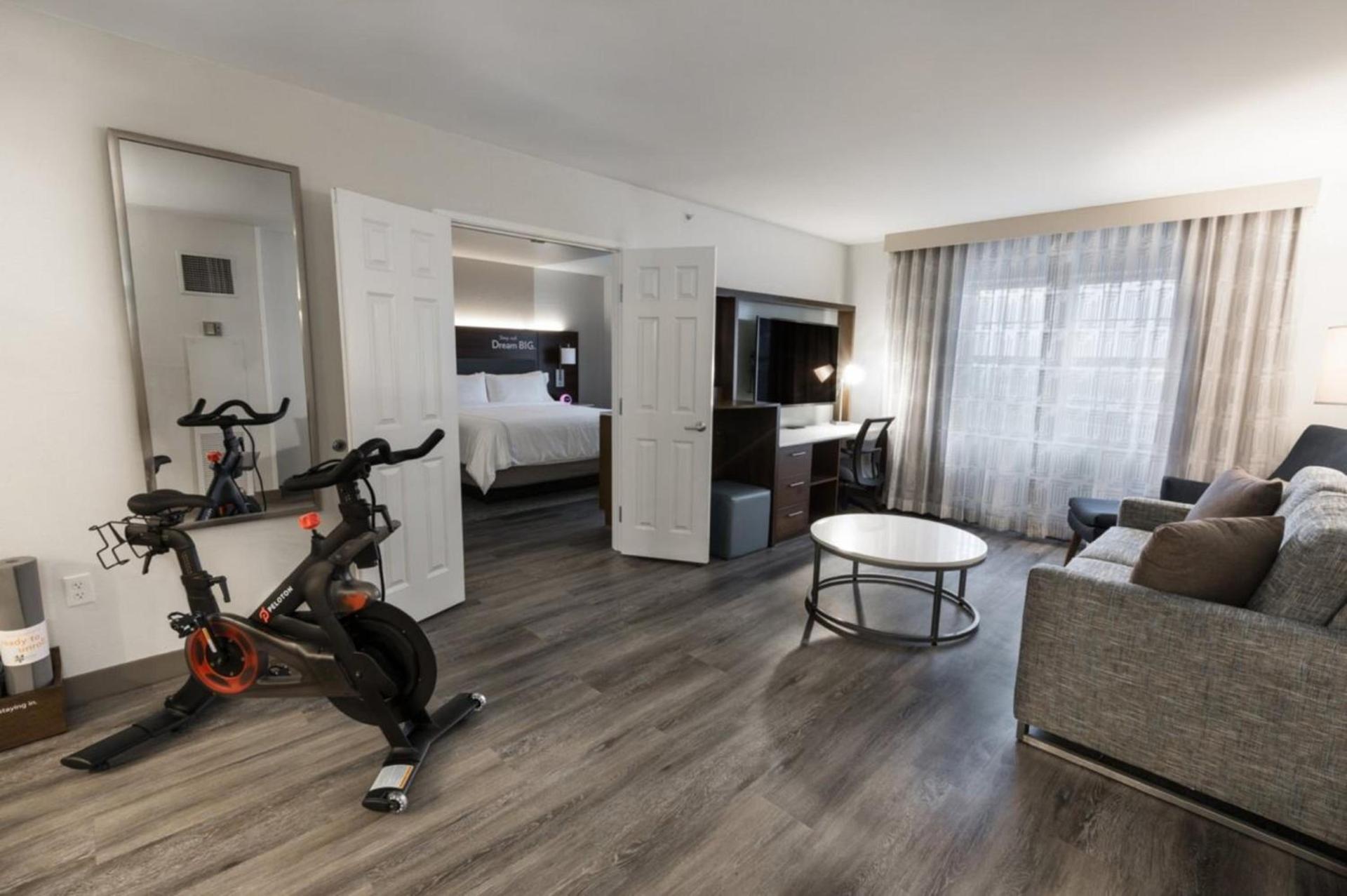 EVEN Hotel Chicago - Tinley Park - Convention Center by IHG photo 36