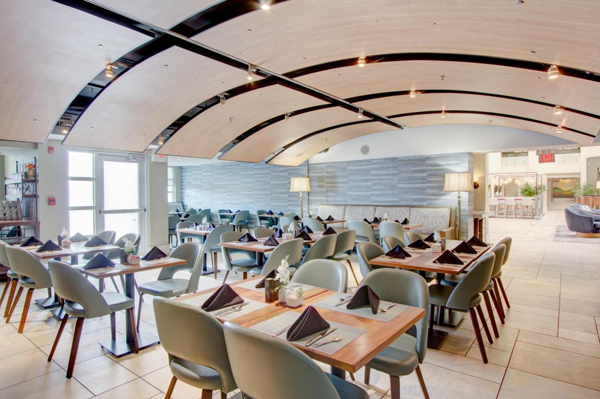 Crowne Plaza Charleston by IHG photo 20