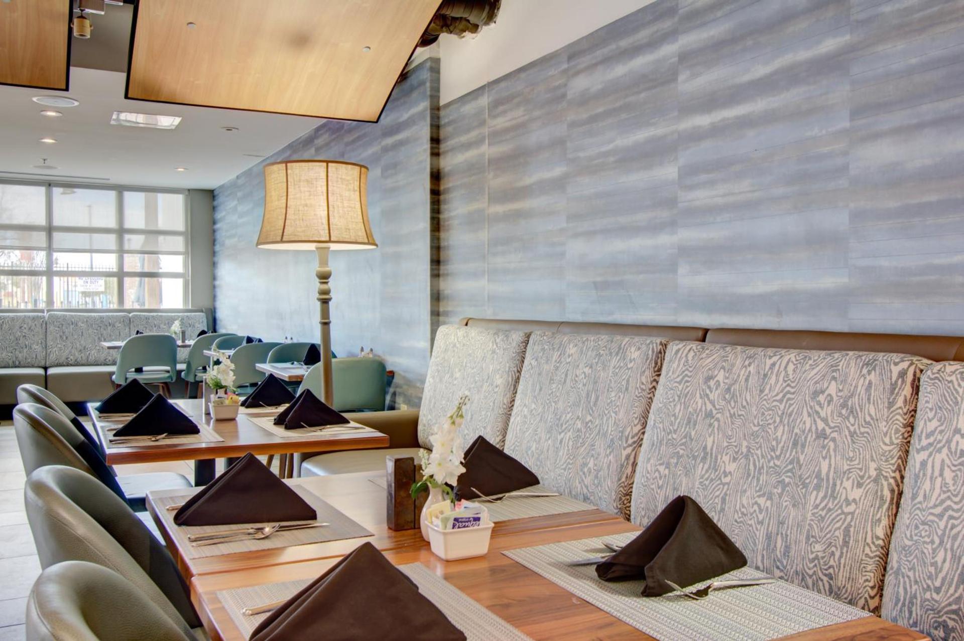 Crowne Plaza Charleston by IHG photo 26