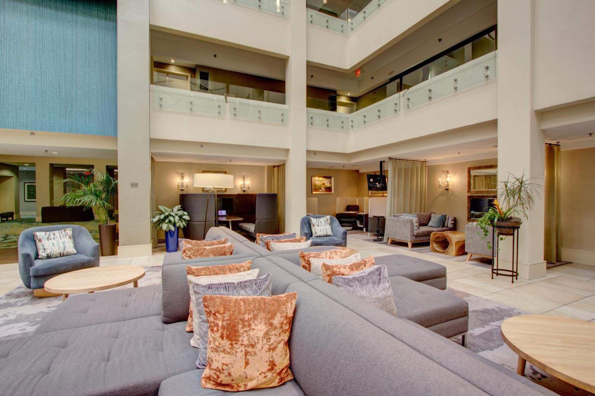 Crowne Plaza Charleston by IHG photo 48
