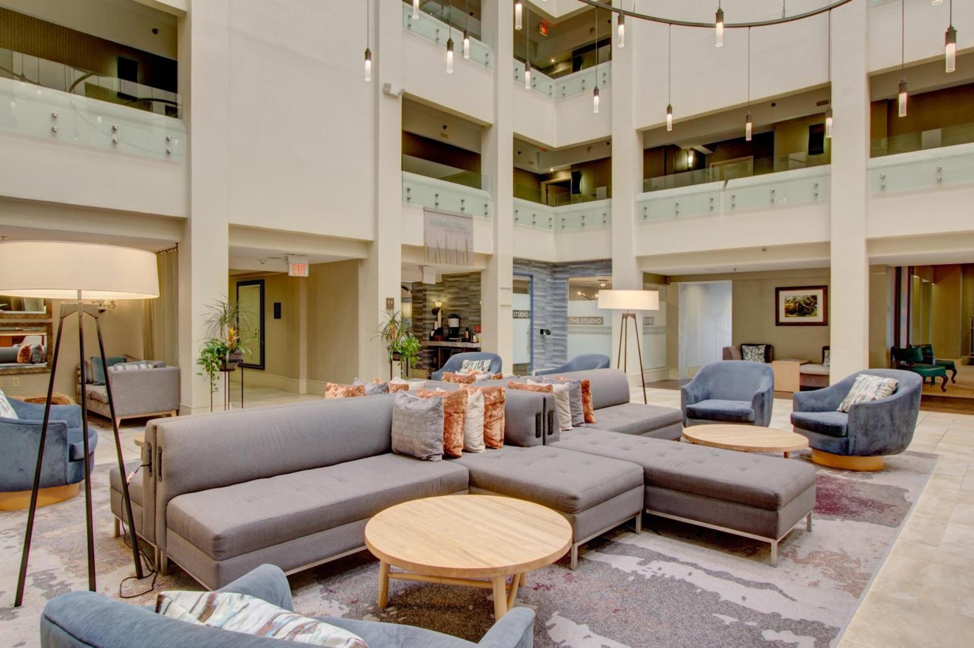 Crowne Plaza Charleston by IHG photo 37