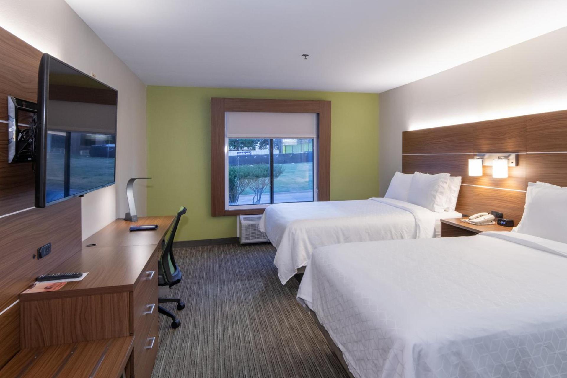Holiday Inn Express Arlington Interstate 20 Parks Mall by IHG photo 17