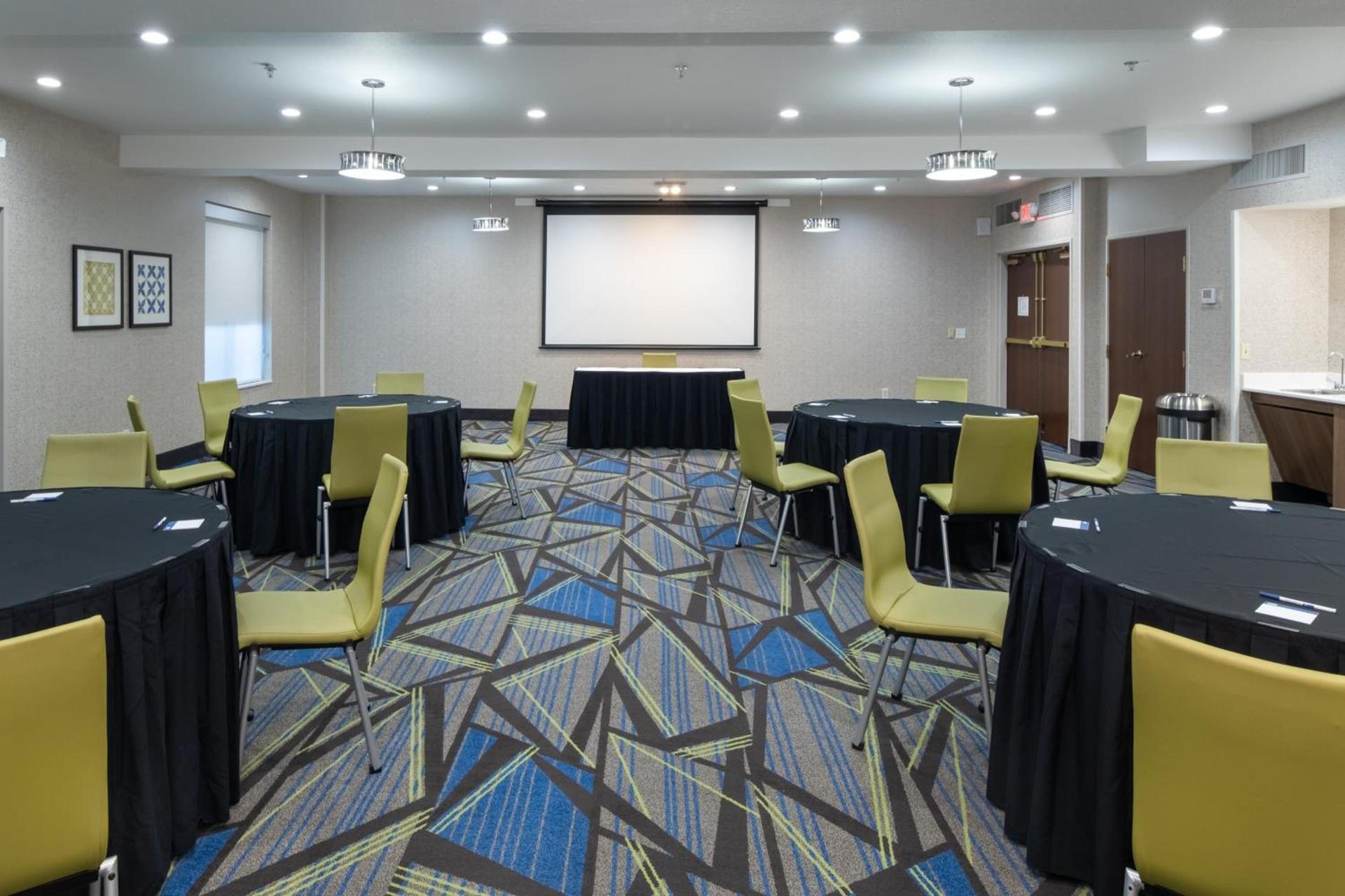 Holiday Inn Express Arlington Interstate 20 Parks Mall by IHG photo 31