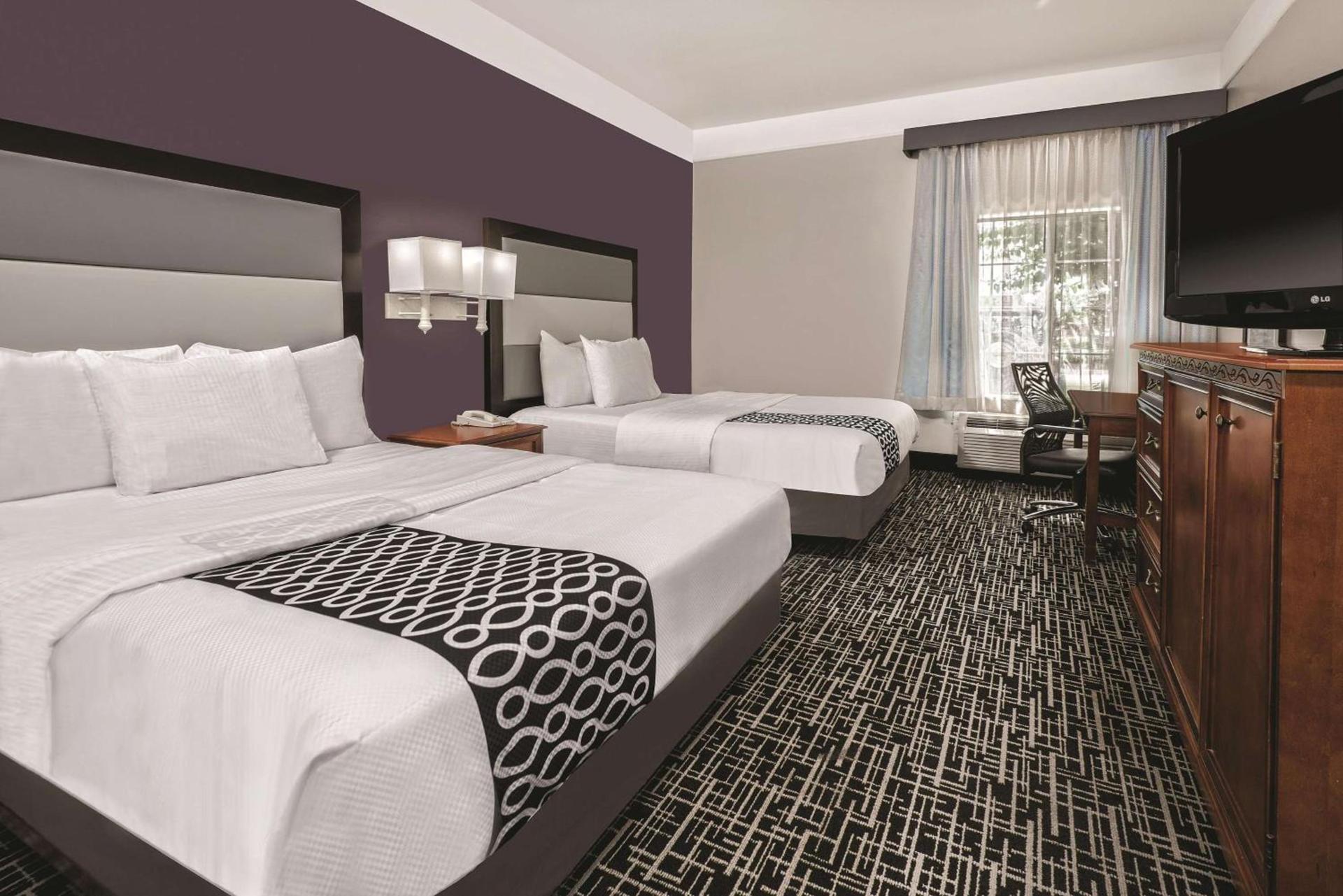 Quality Inn and Suites photo 18
