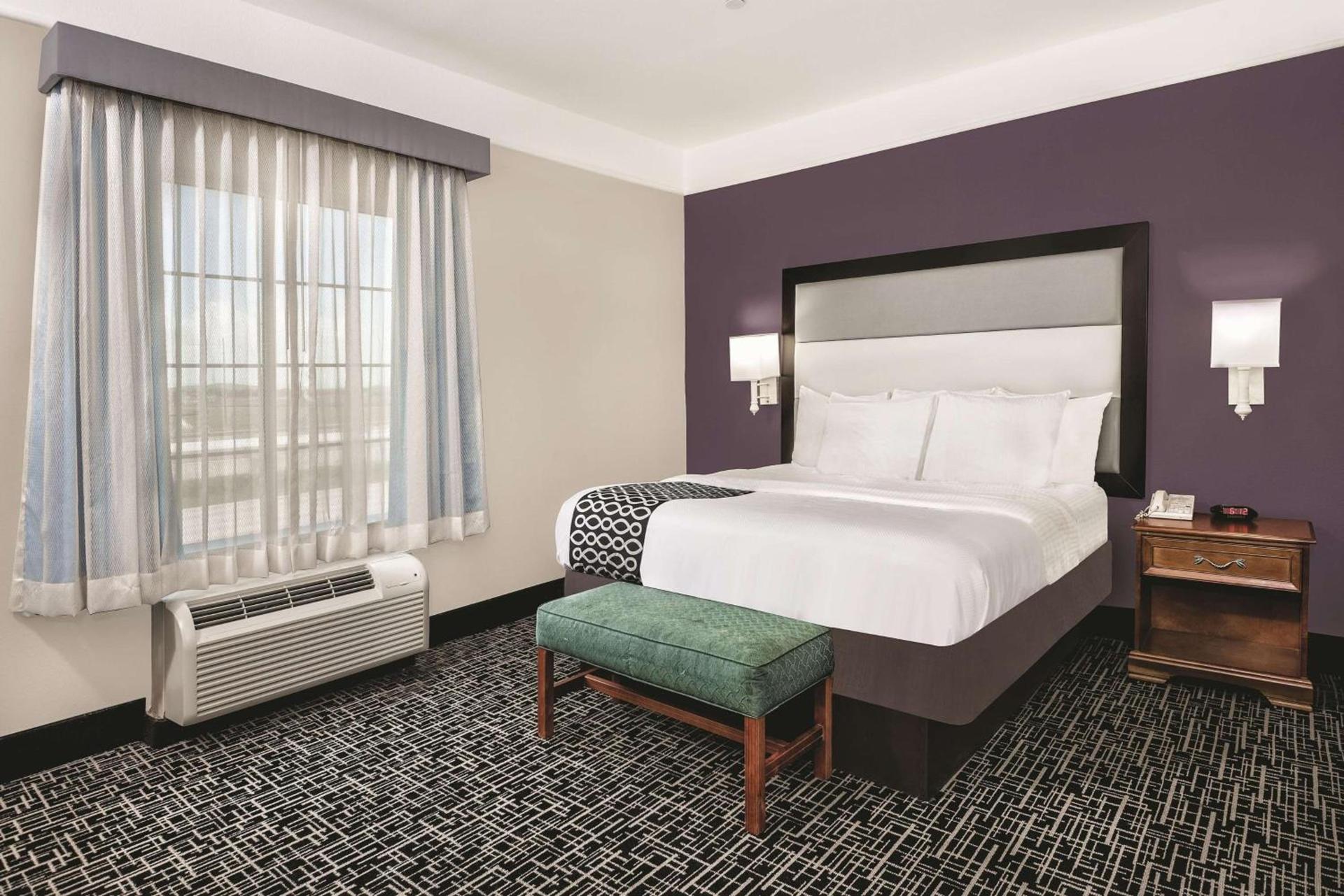 Quality Inn and Suites photo 26