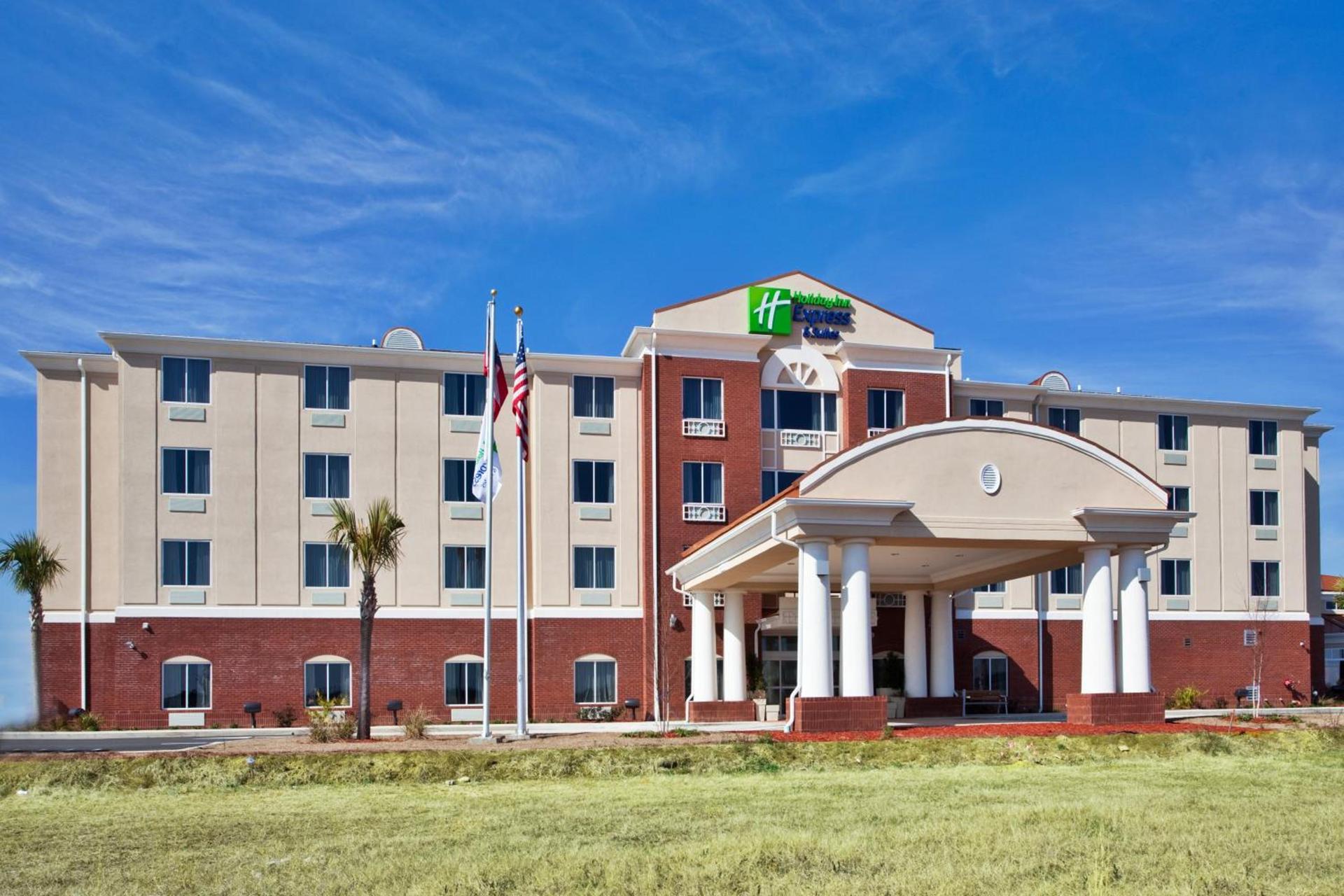 Holiday Inn Express & Suites Moultrie by IHG — hotel in Moultrie