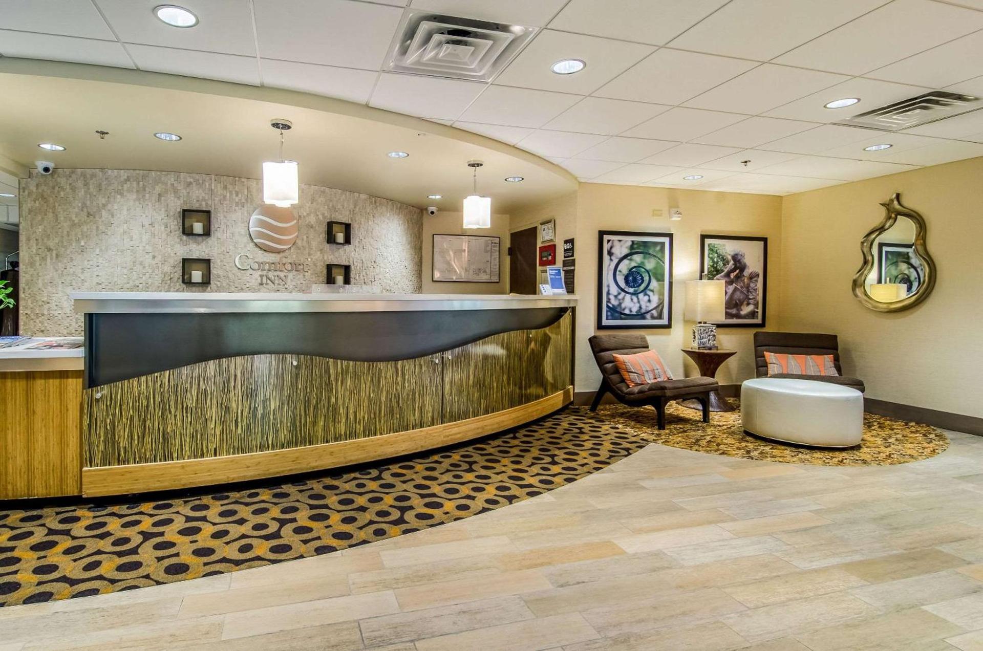 Comfort Inn Raleigh Midtown photo 6