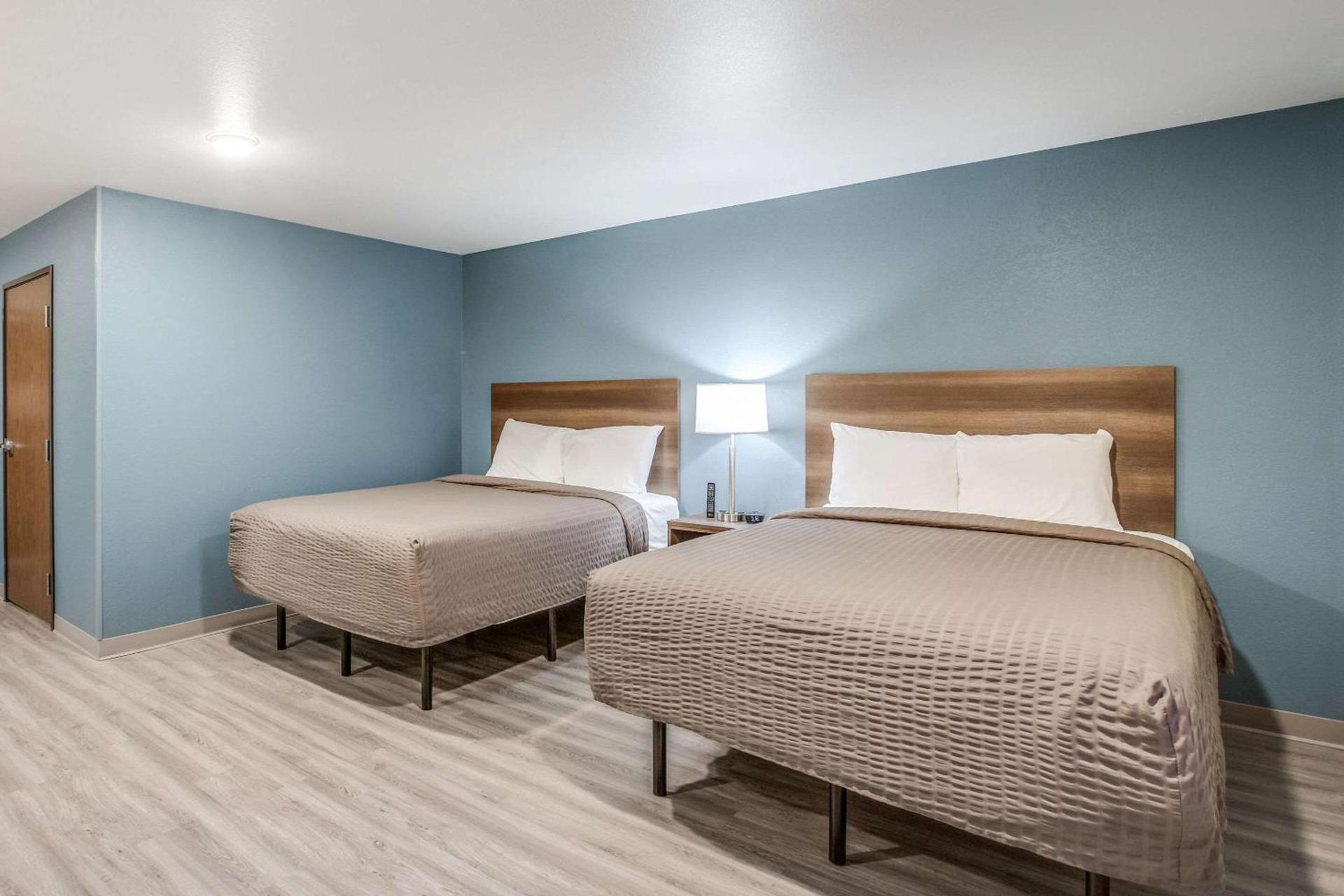 WoodSpring Suites Novi Farmington photo 11