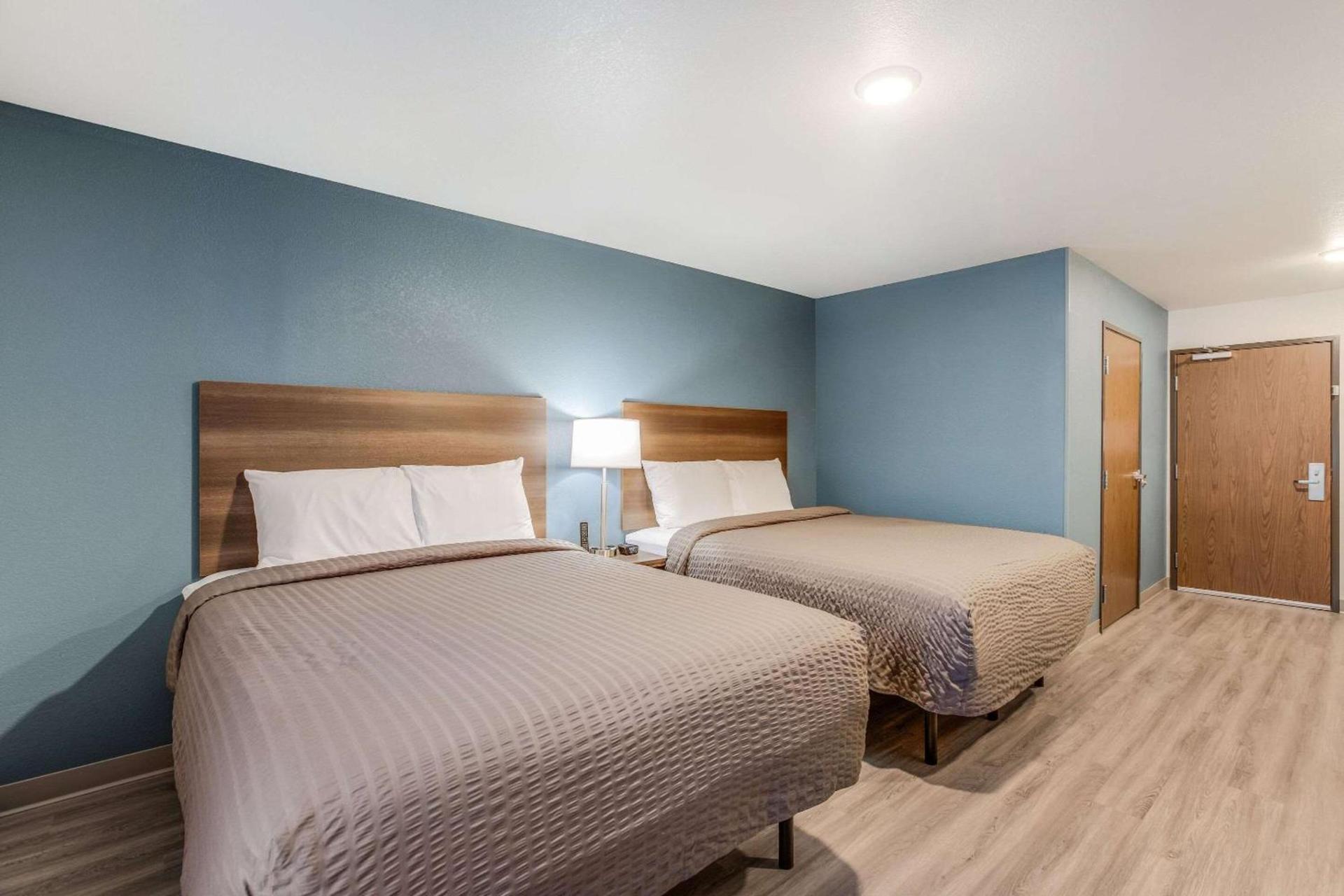 WoodSpring Suites Novi Farmington photo 23