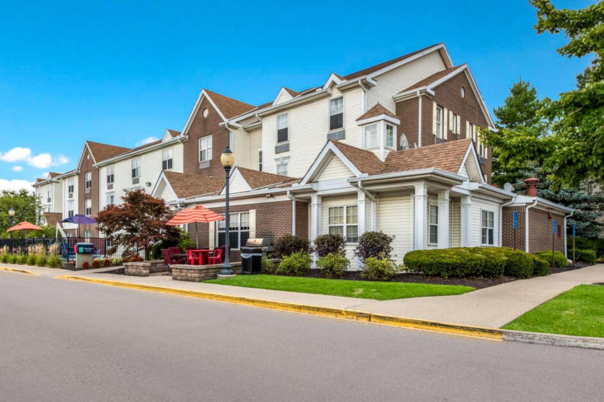 Birch Hills Suites - Blue Ash photo 1