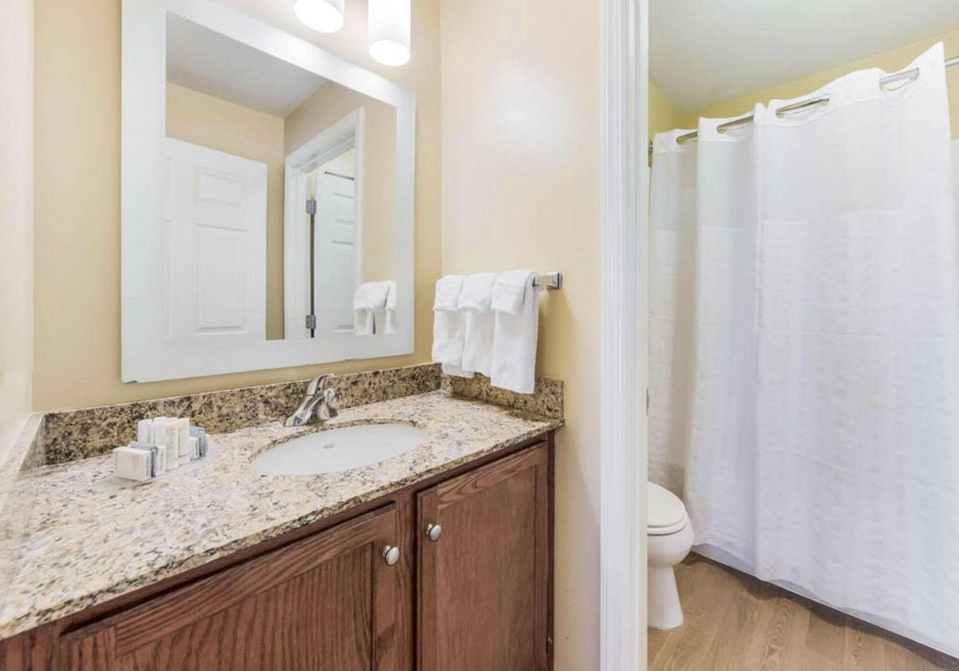 Birch Hills Suites - Blue Ash photo 14