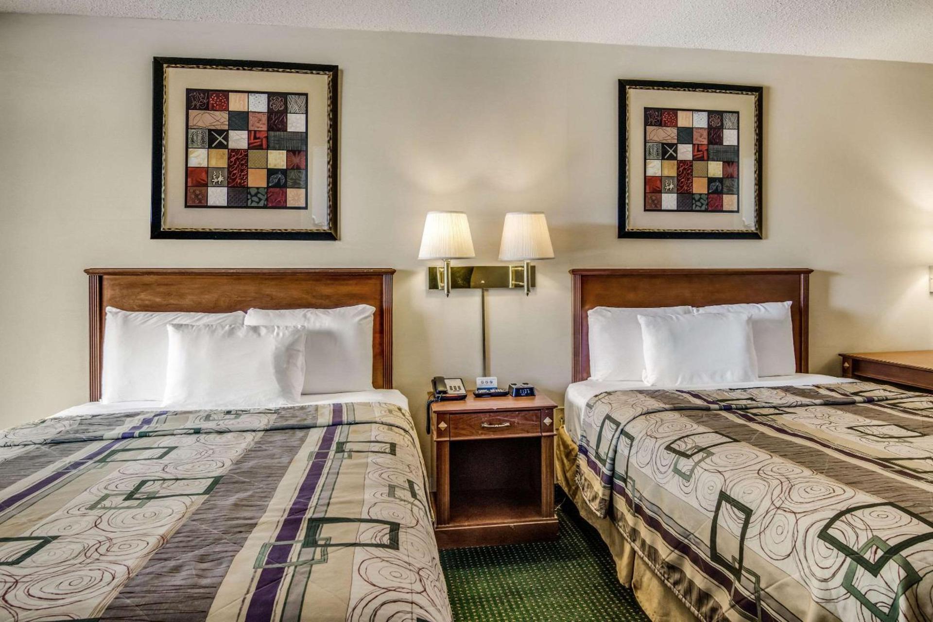 Rodeway Inn & Suites Dublin photo 14