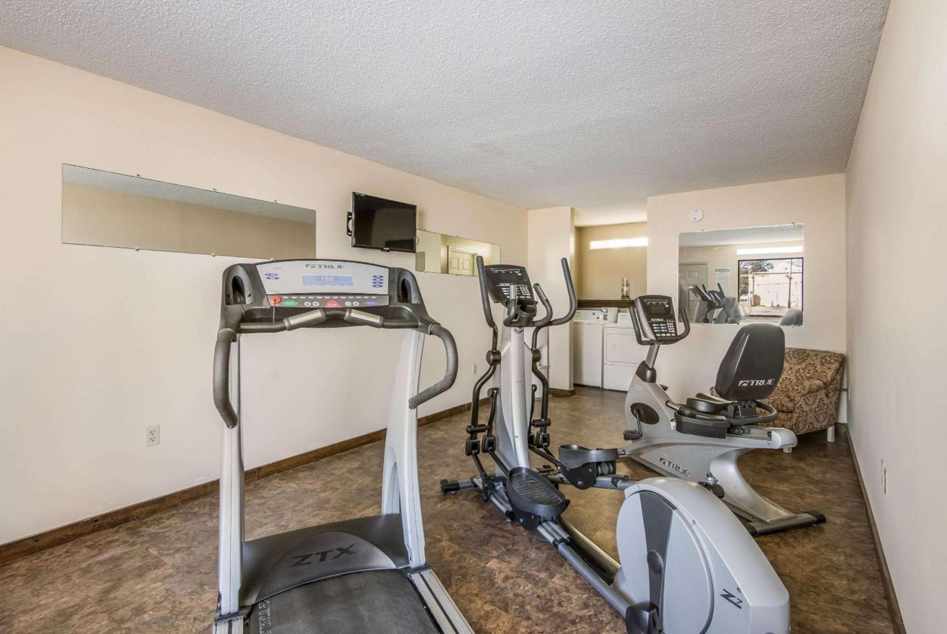 Rodeway Inn & Suites Dublin photo 22