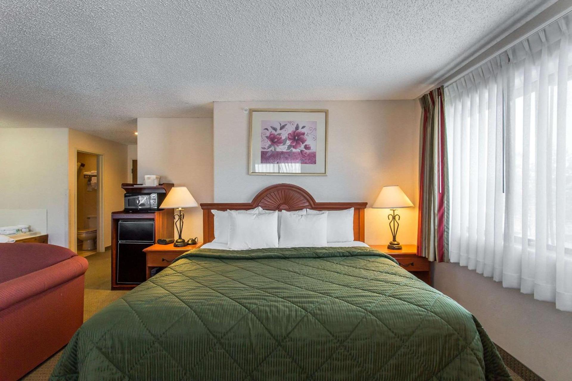 Quality Inn Delta Gateway to Rocky Mountains photo 30