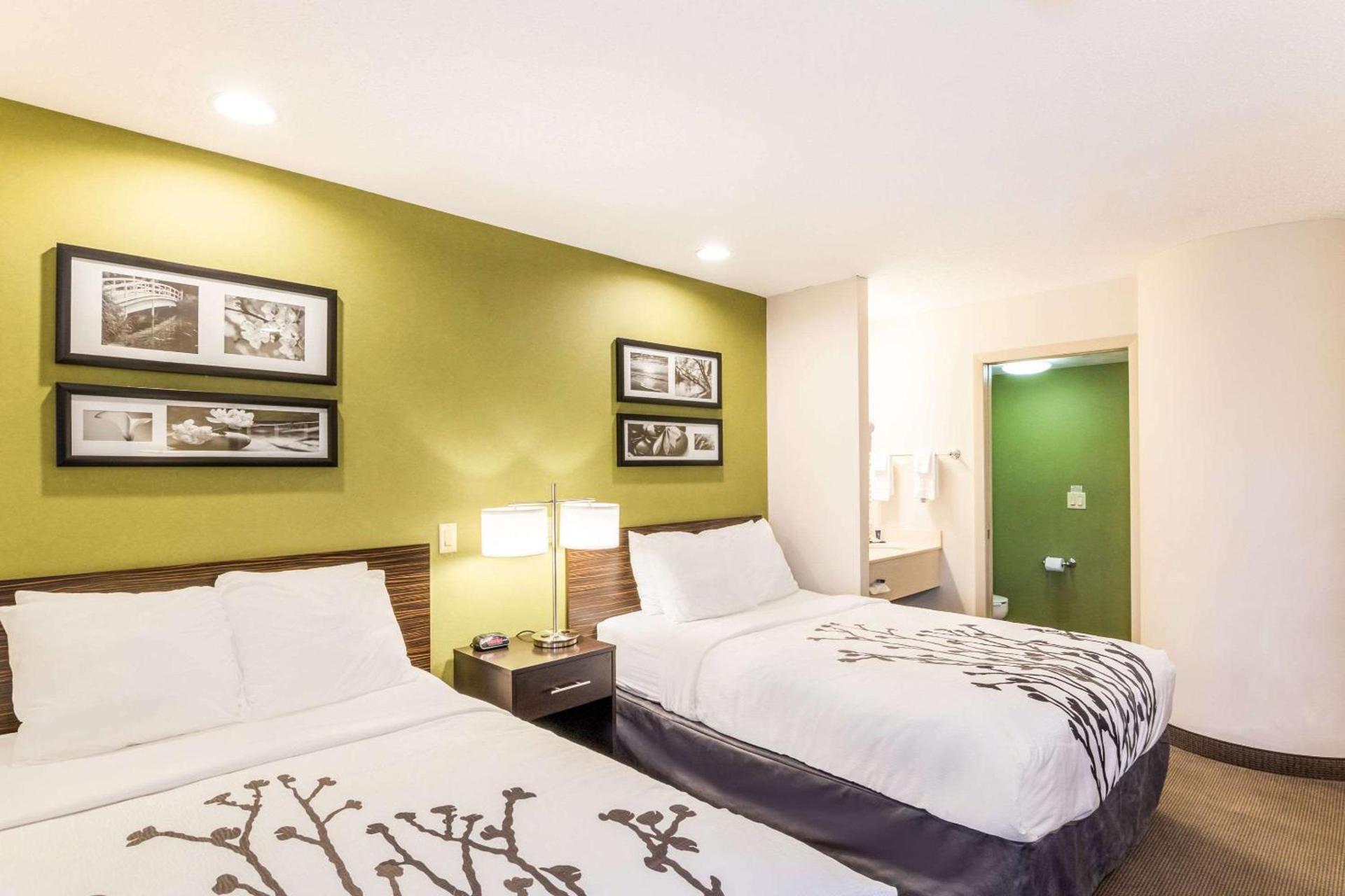 Sleep Inn & Suites Niantic North photo 10
