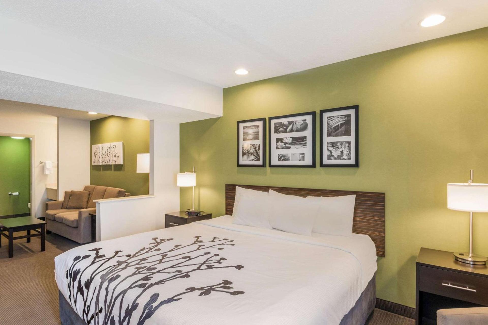 Sleep Inn & Suites Niantic North photo 14