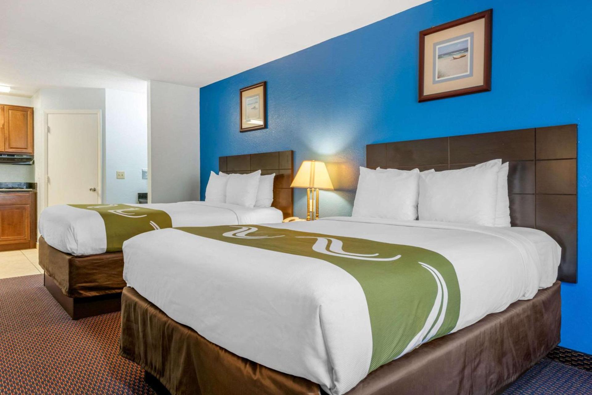 Quality Inn Sarasota North Near Lido Key Beach photo 32