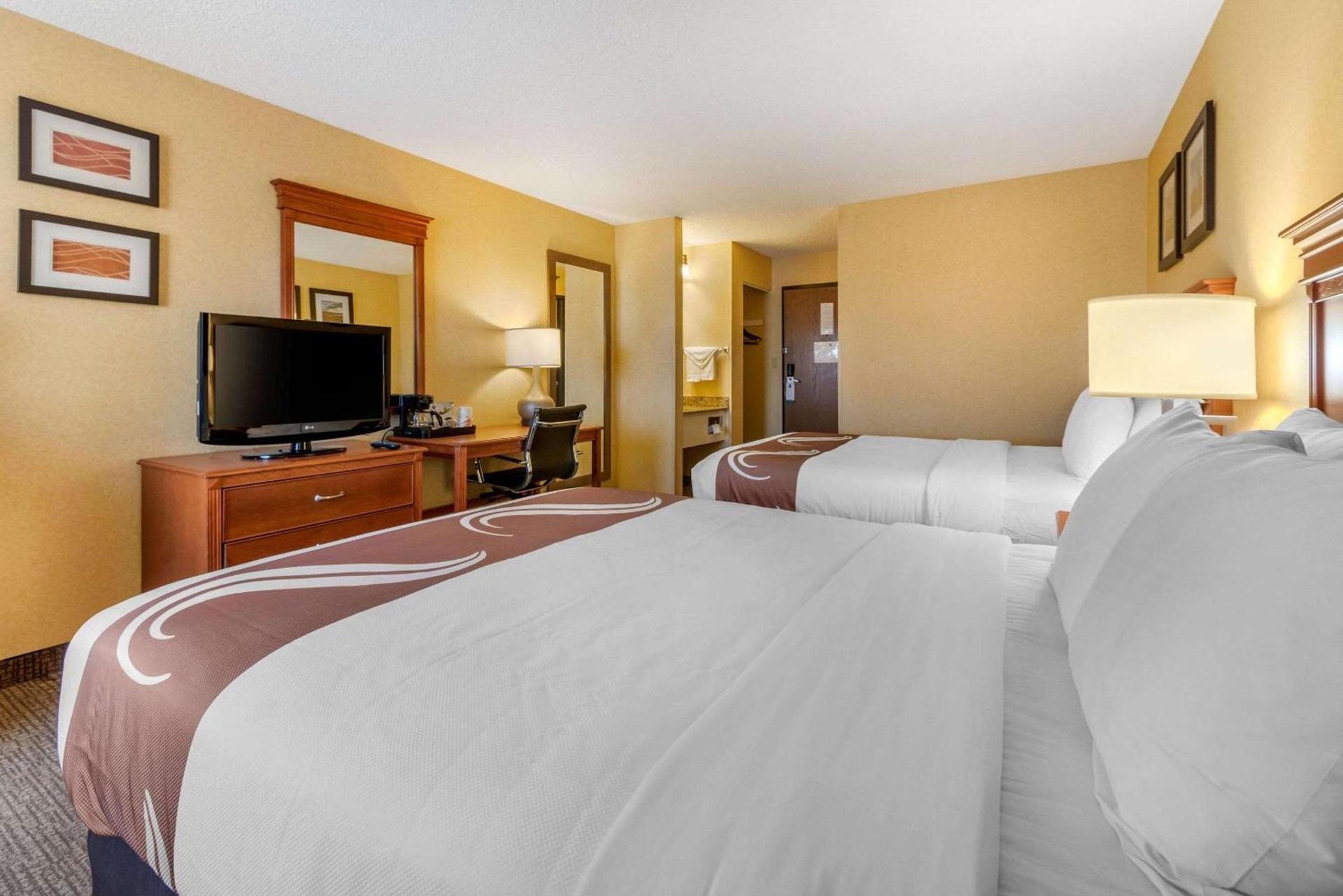 Quality Inn Pueblo North photo 18