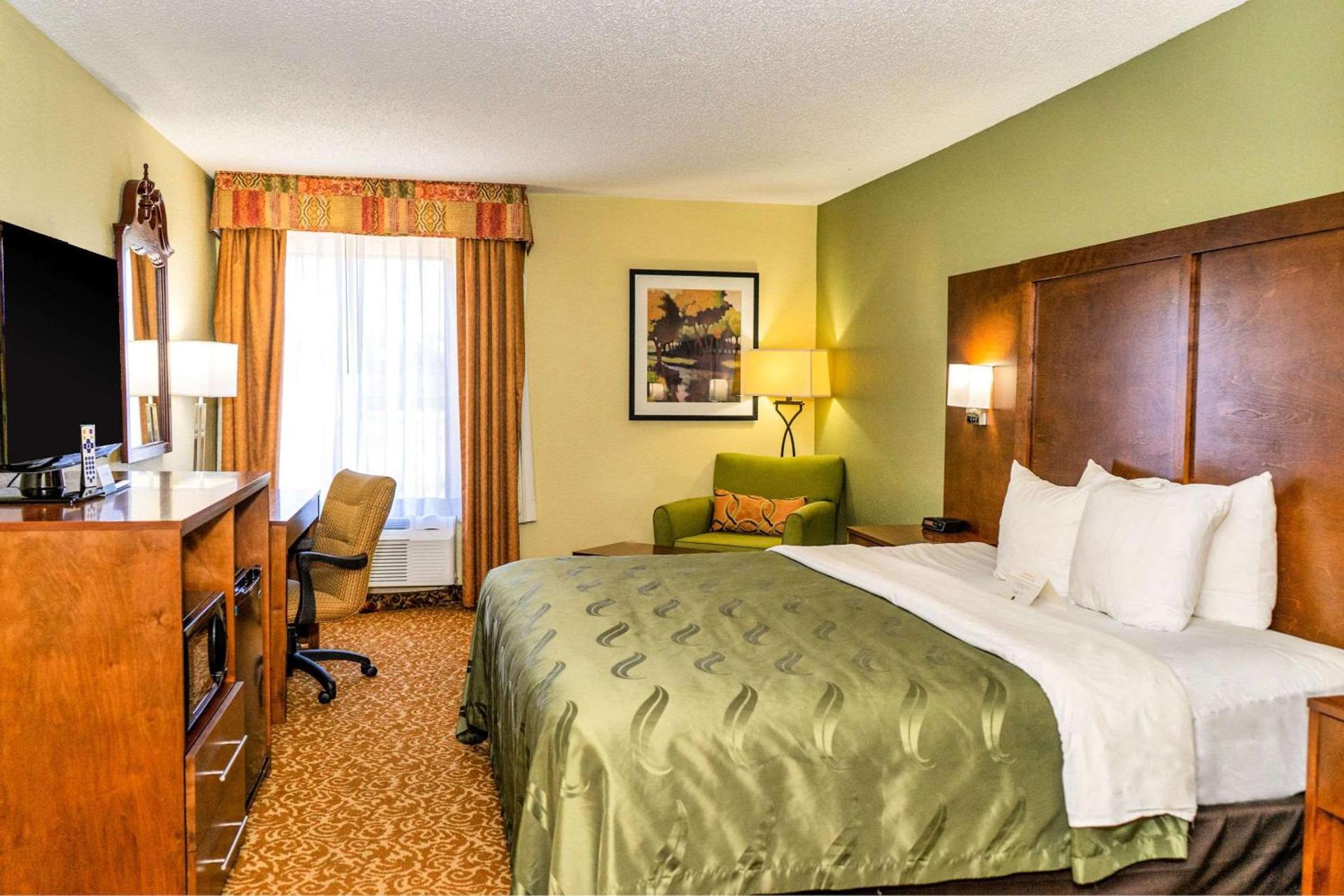 Quality Inn Whiteville North photo 6