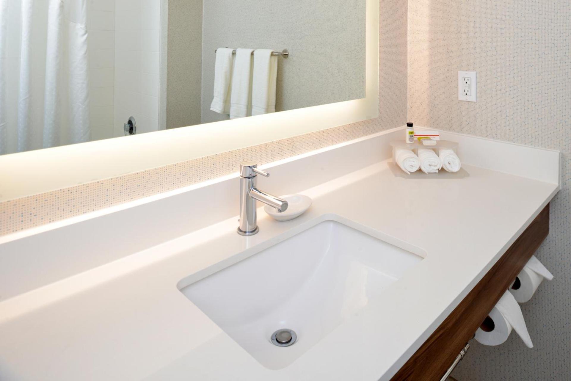 Holiday Inn Express Lodi by IHG photo 5