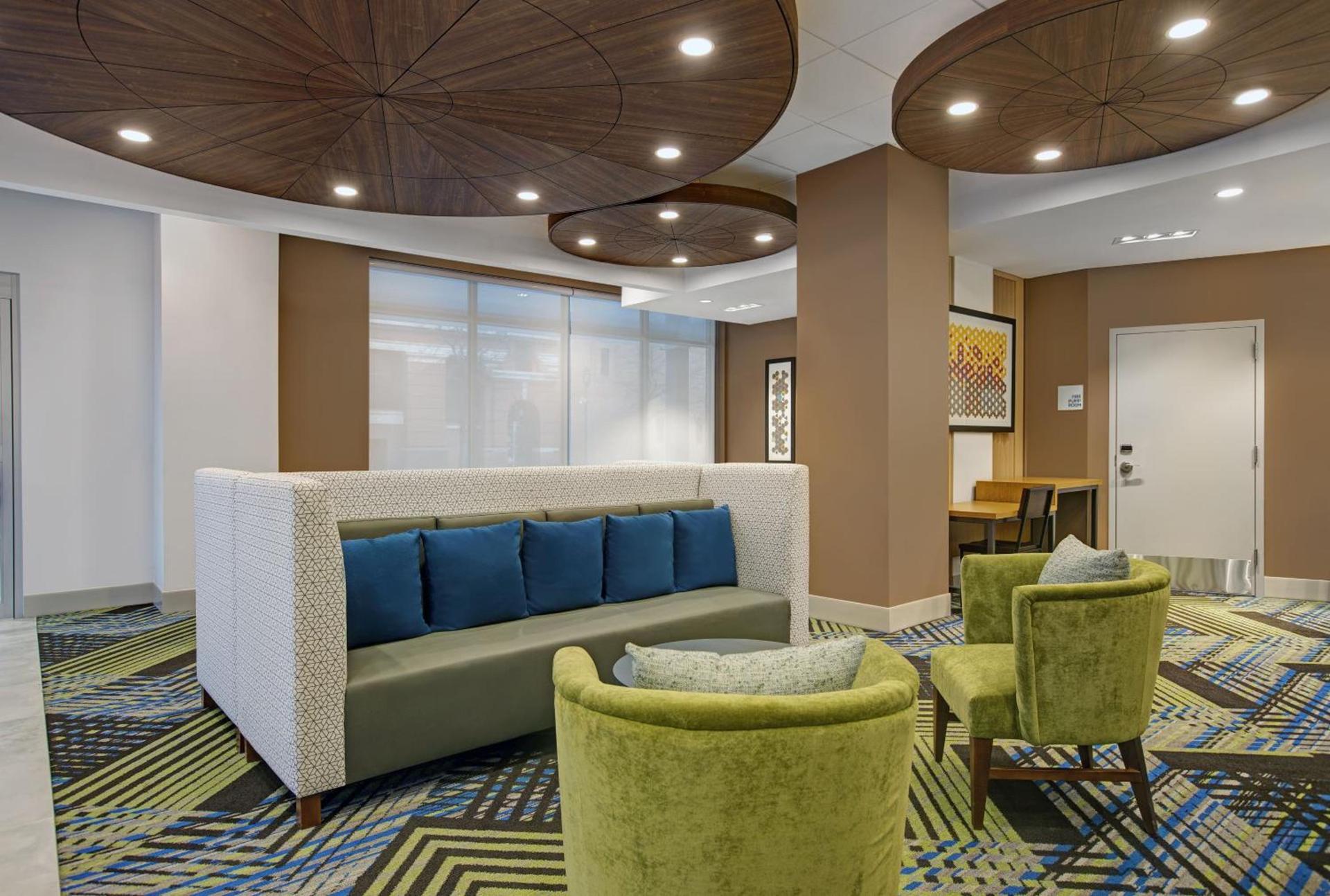 Holiday Inn Express - Milwaukee Downtown by IHG photo 34