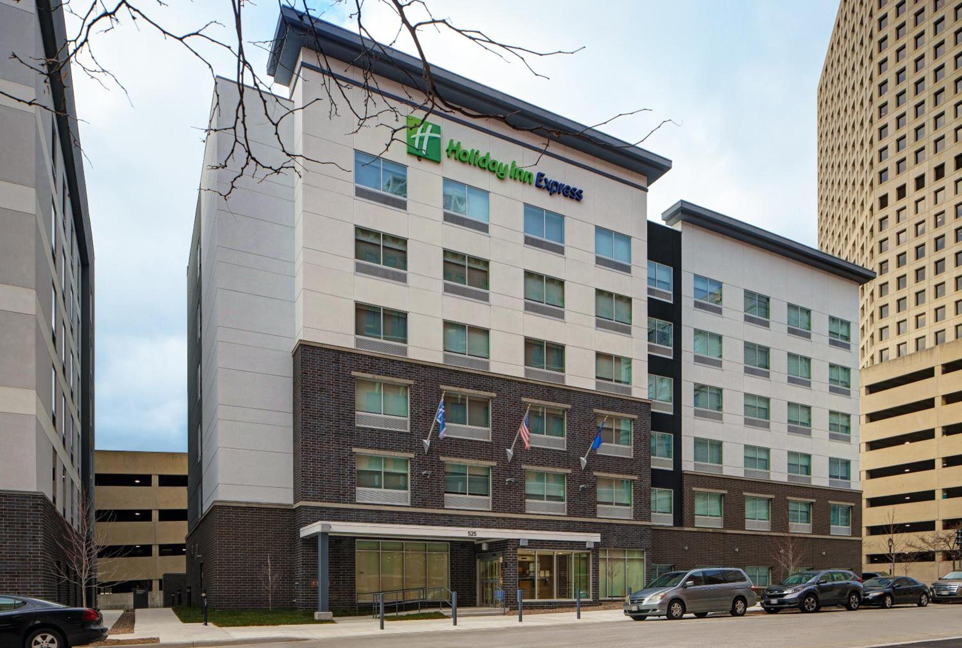 Holiday Inn Express - Milwaukee Downtown by IHG photo 31