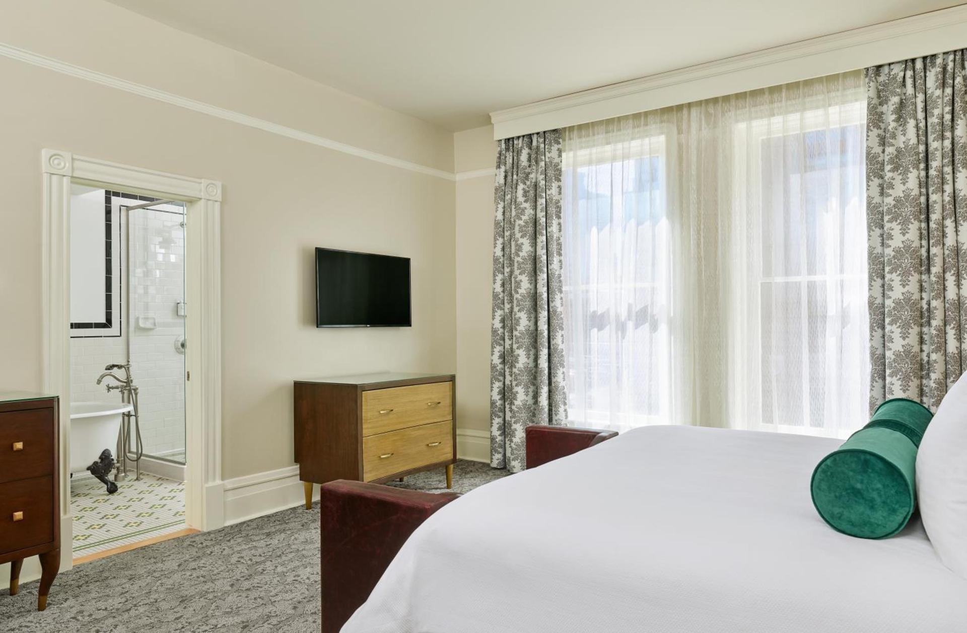 The Oxford Hotel photo 38