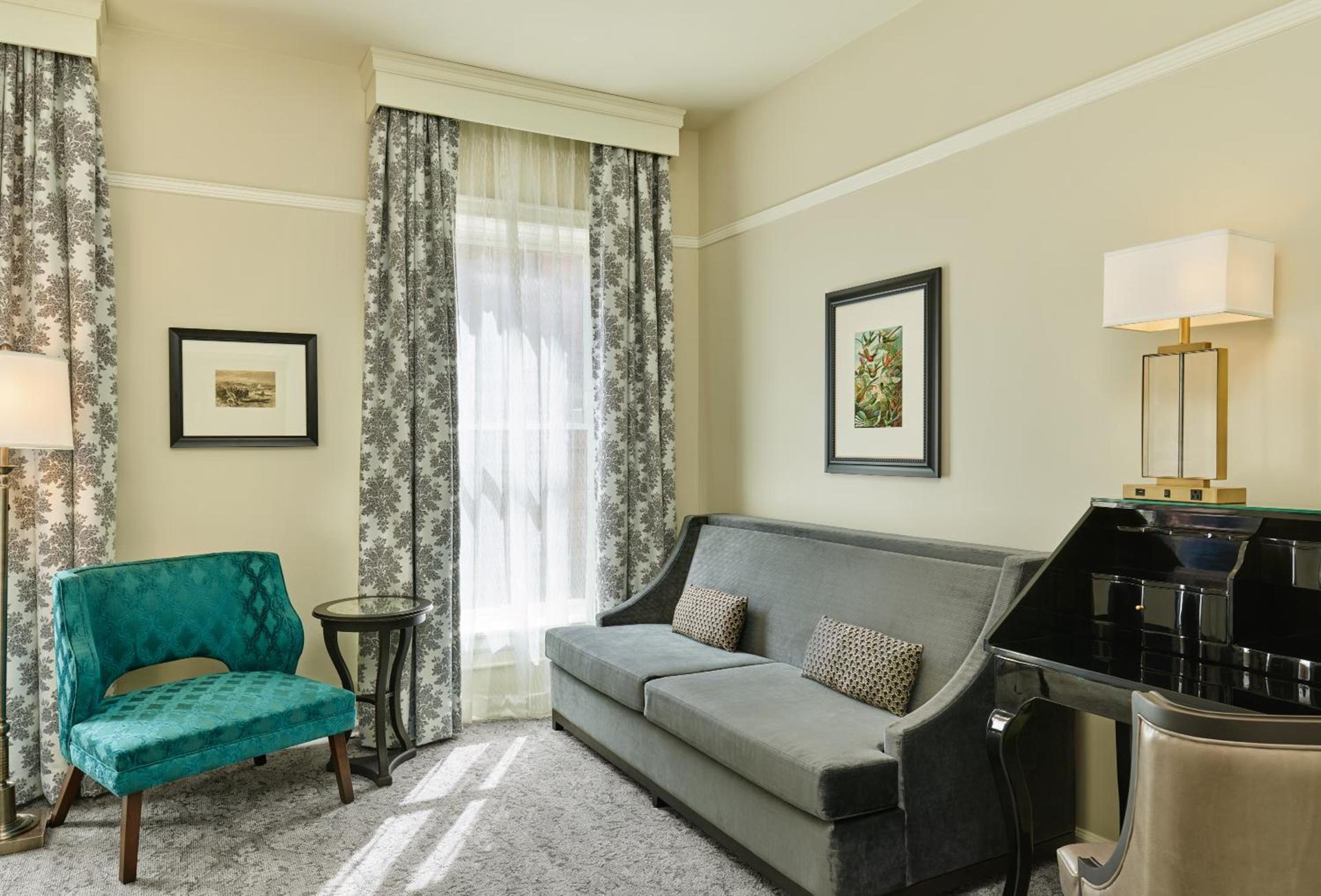 The Oxford Hotel photo 36