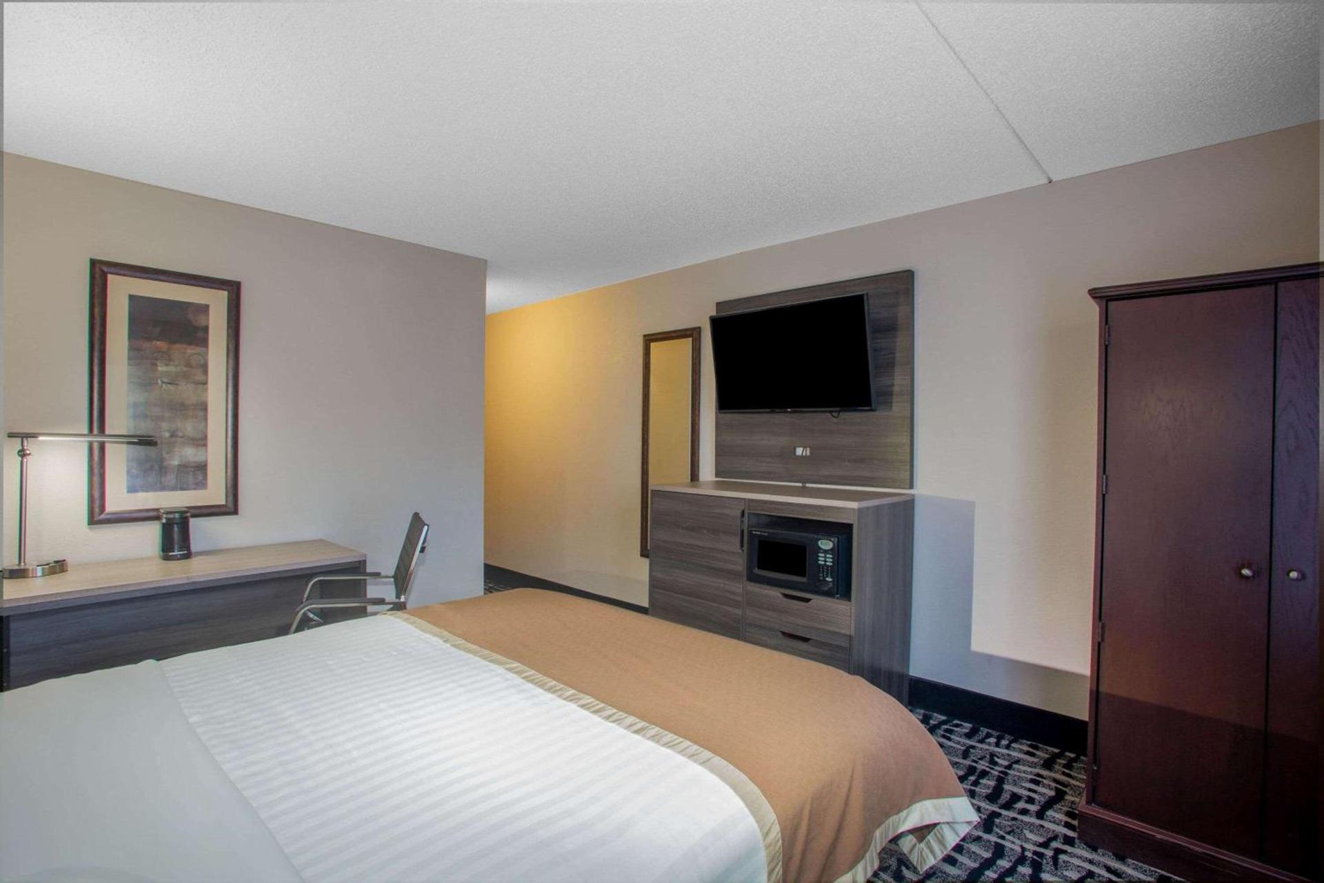 Baymont by Wyndham Branson - On the Strip photo 66