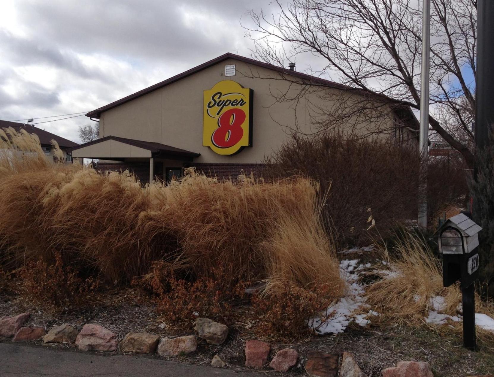 Super 8 by Wyndham North Platte photo 29