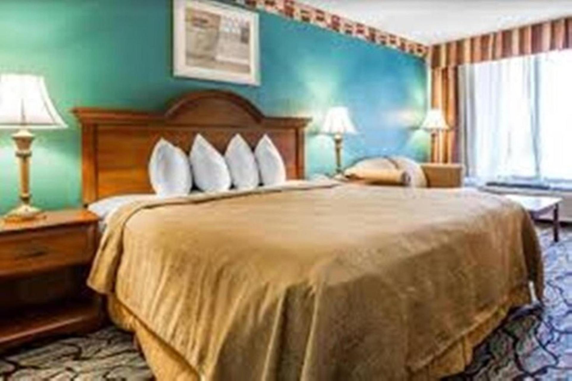 Baymont by Wyndham Walterboro photo 7