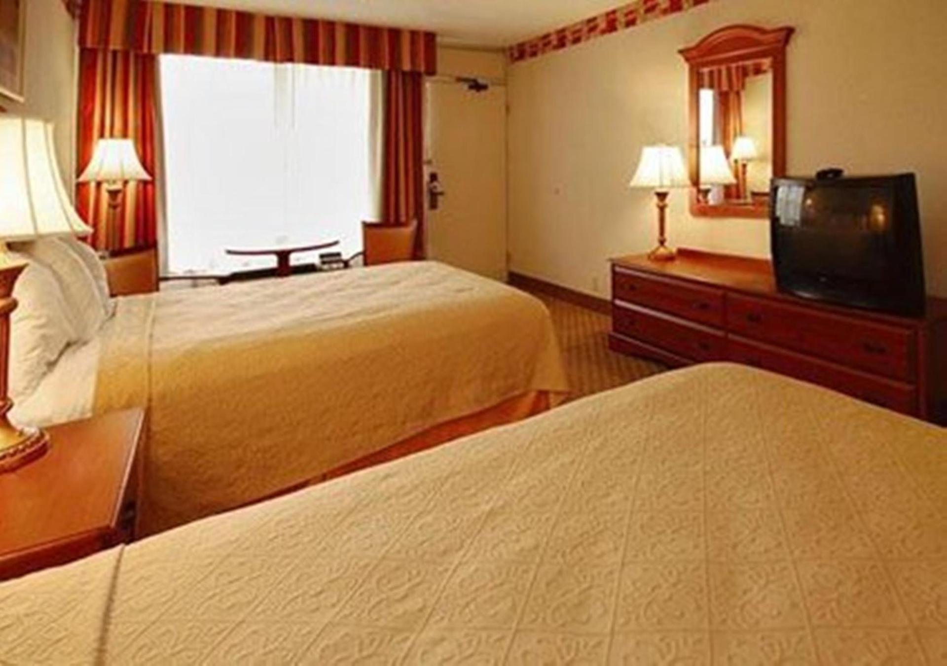 Baymont by Wyndham Walterboro photo 2