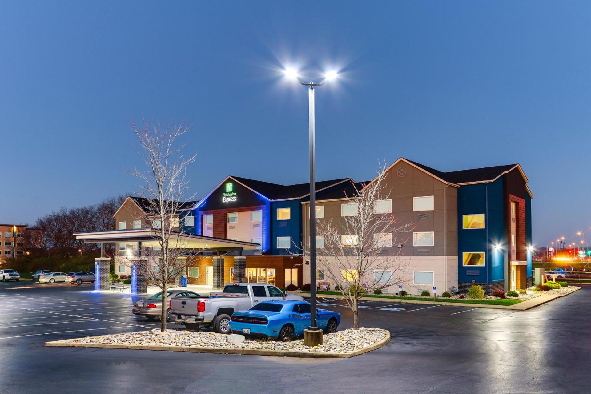 Holiday Inn Express - Cincinnati North - Monroe by IHG photo 26