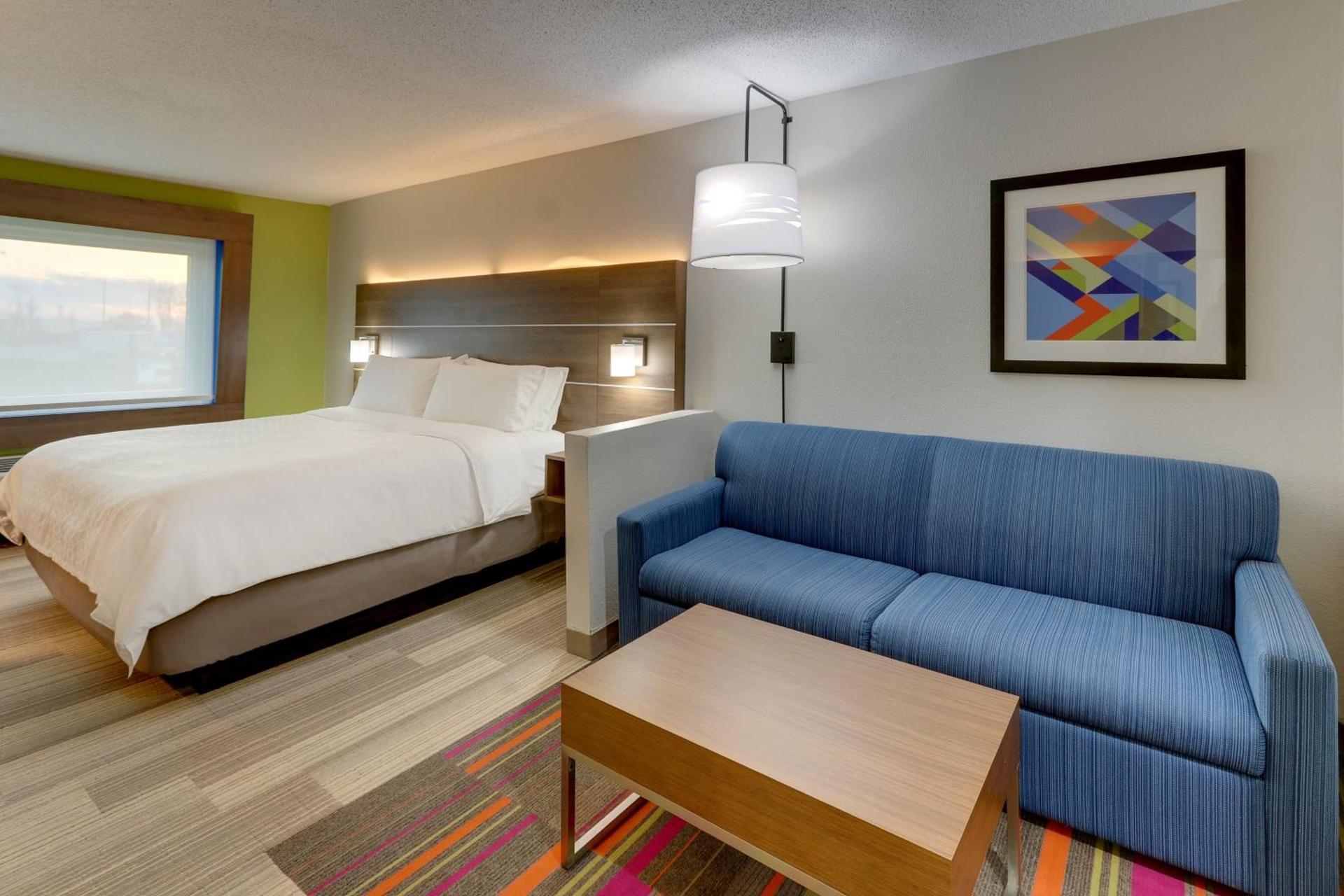Holiday Inn Express - Cincinnati North - Monroe by IHG photo 39