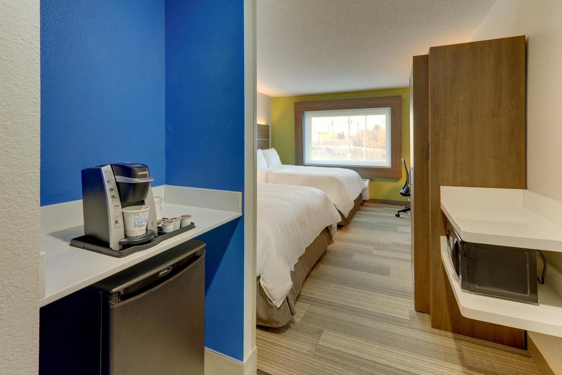 Holiday Inn Express - Cincinnati North - Monroe by IHG photo 17
