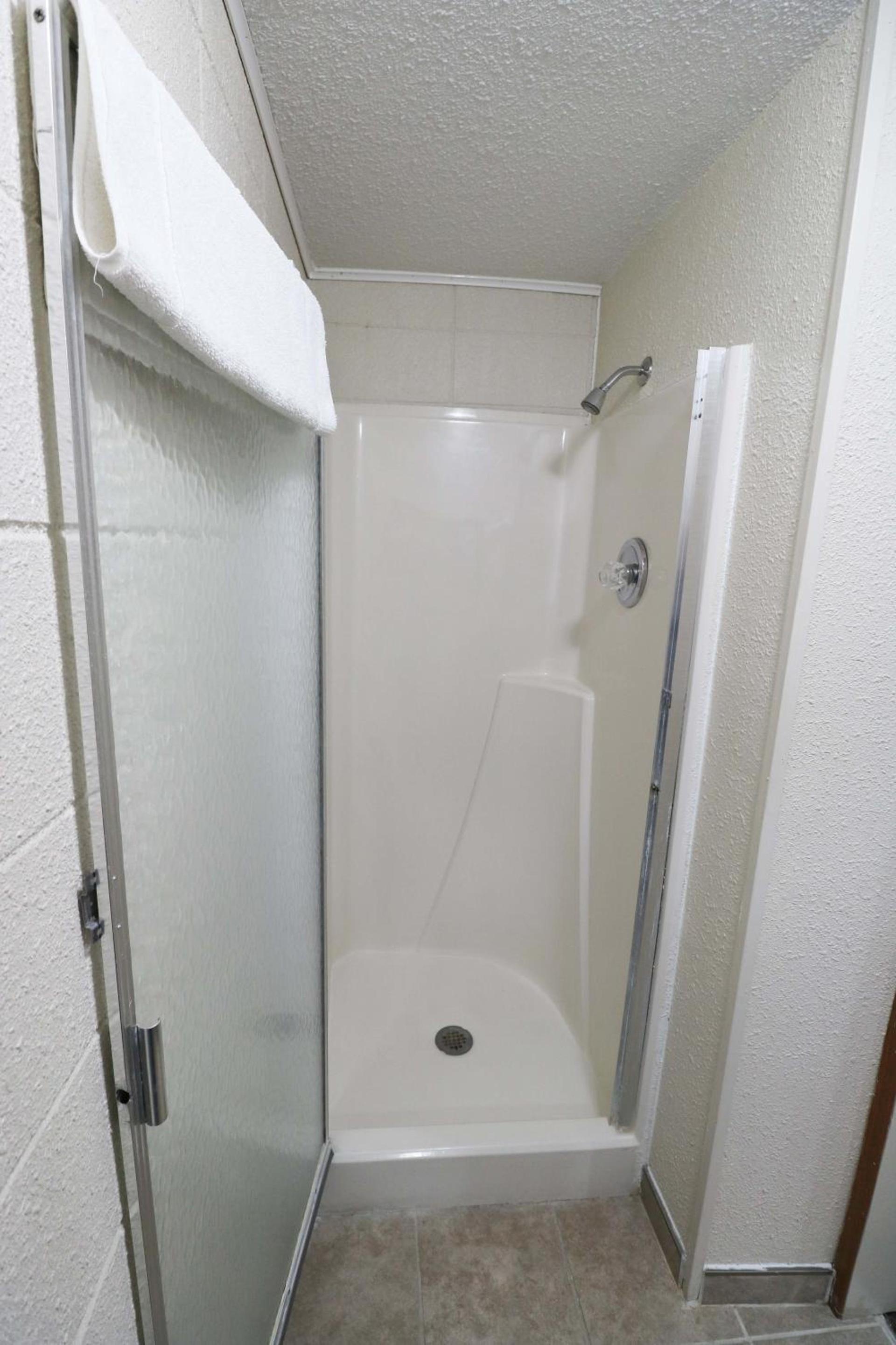 Bear Lodge Motel photo 6
