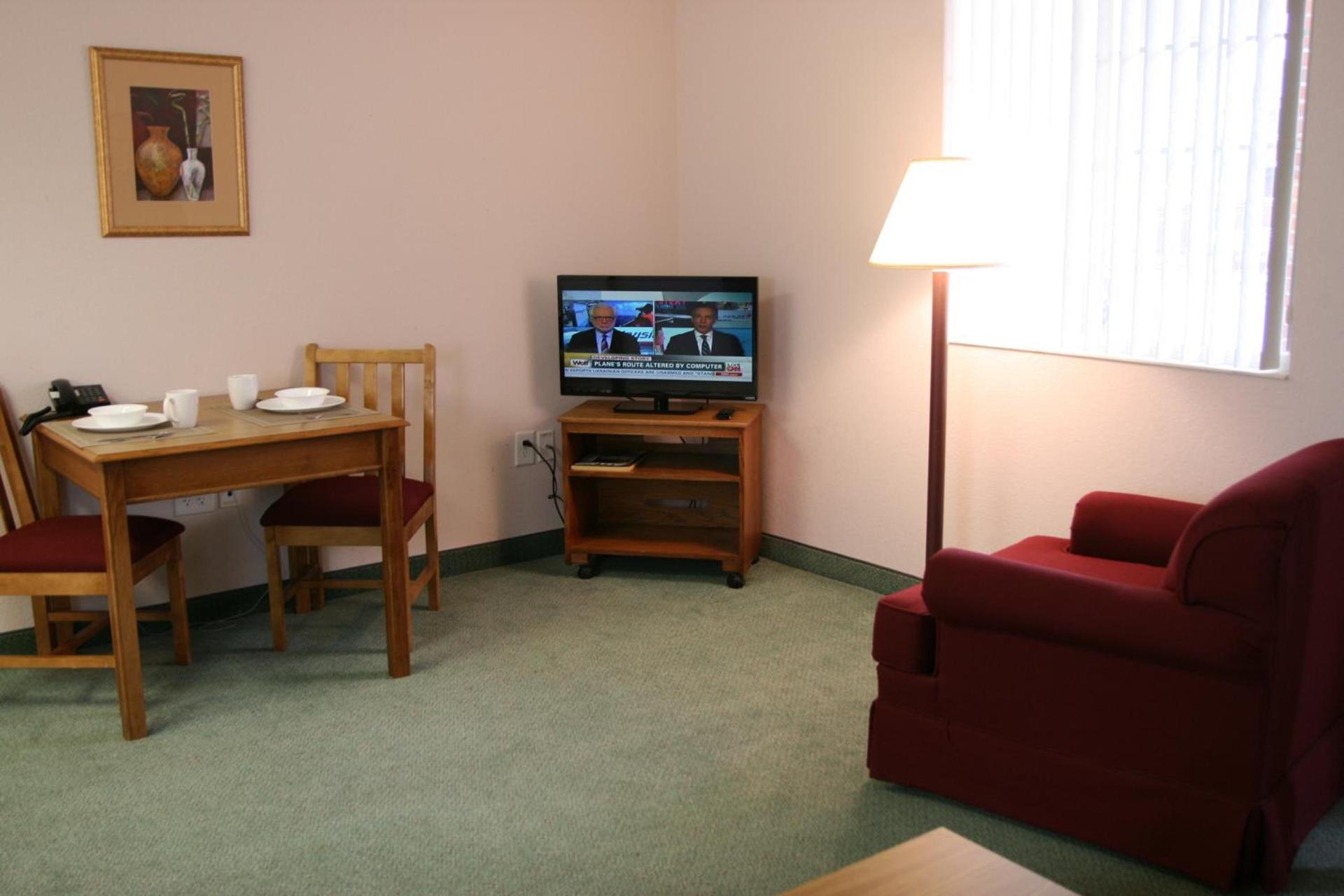 Affordable Suites Rocky Mount photo 22