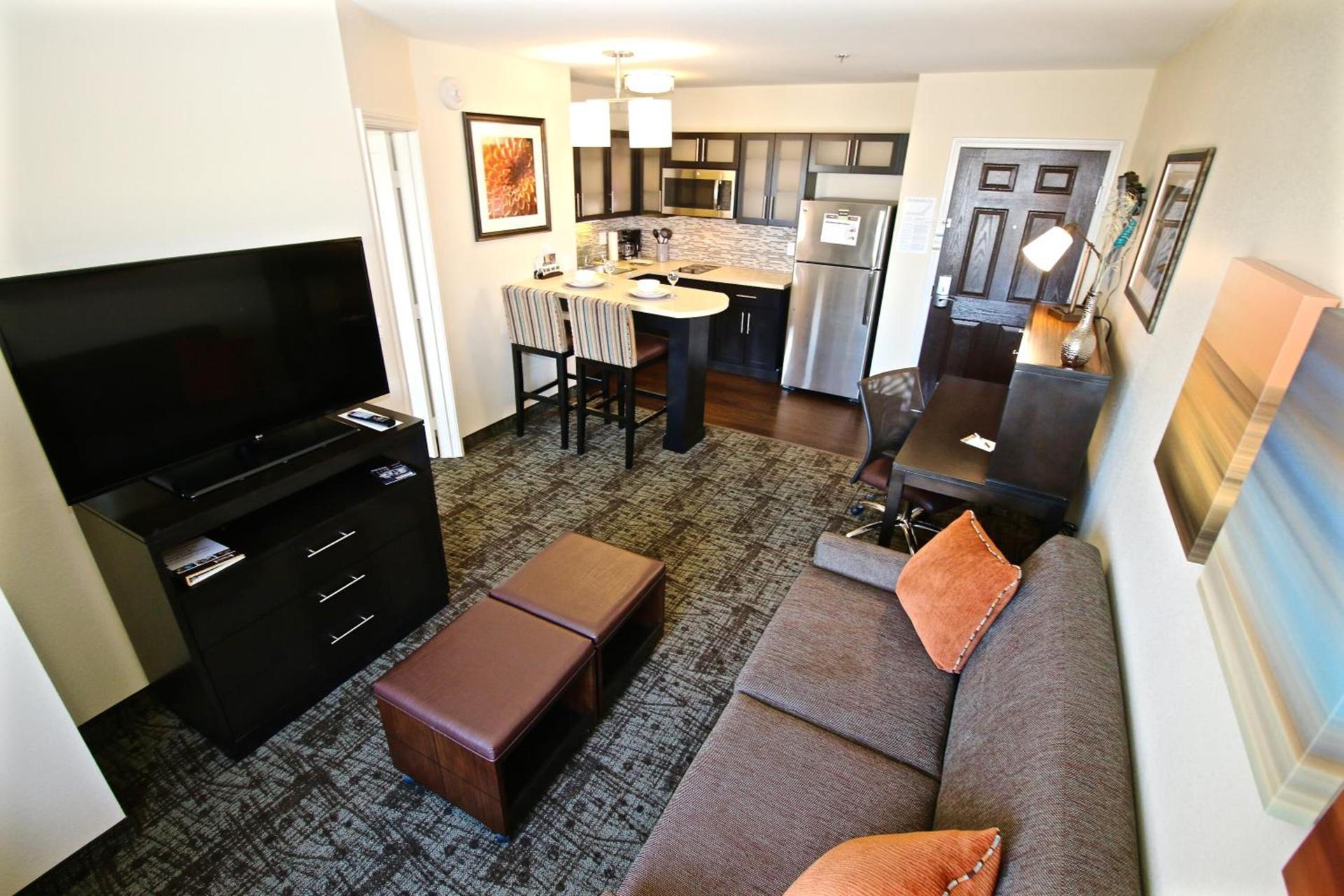 Staybridge Suites Bismarck by IHG photo 21