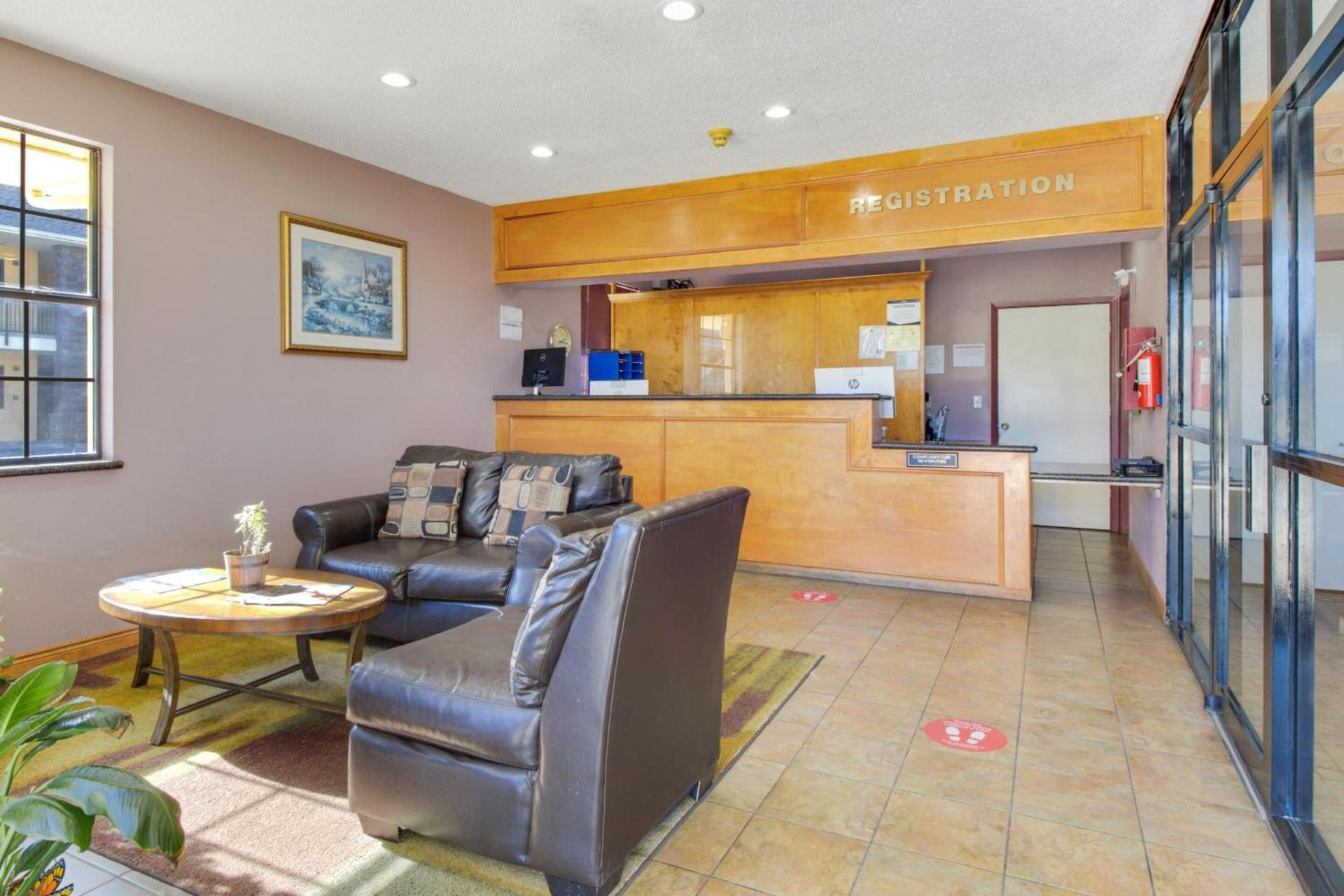 OYO Hotel Ingleside TX photo 47