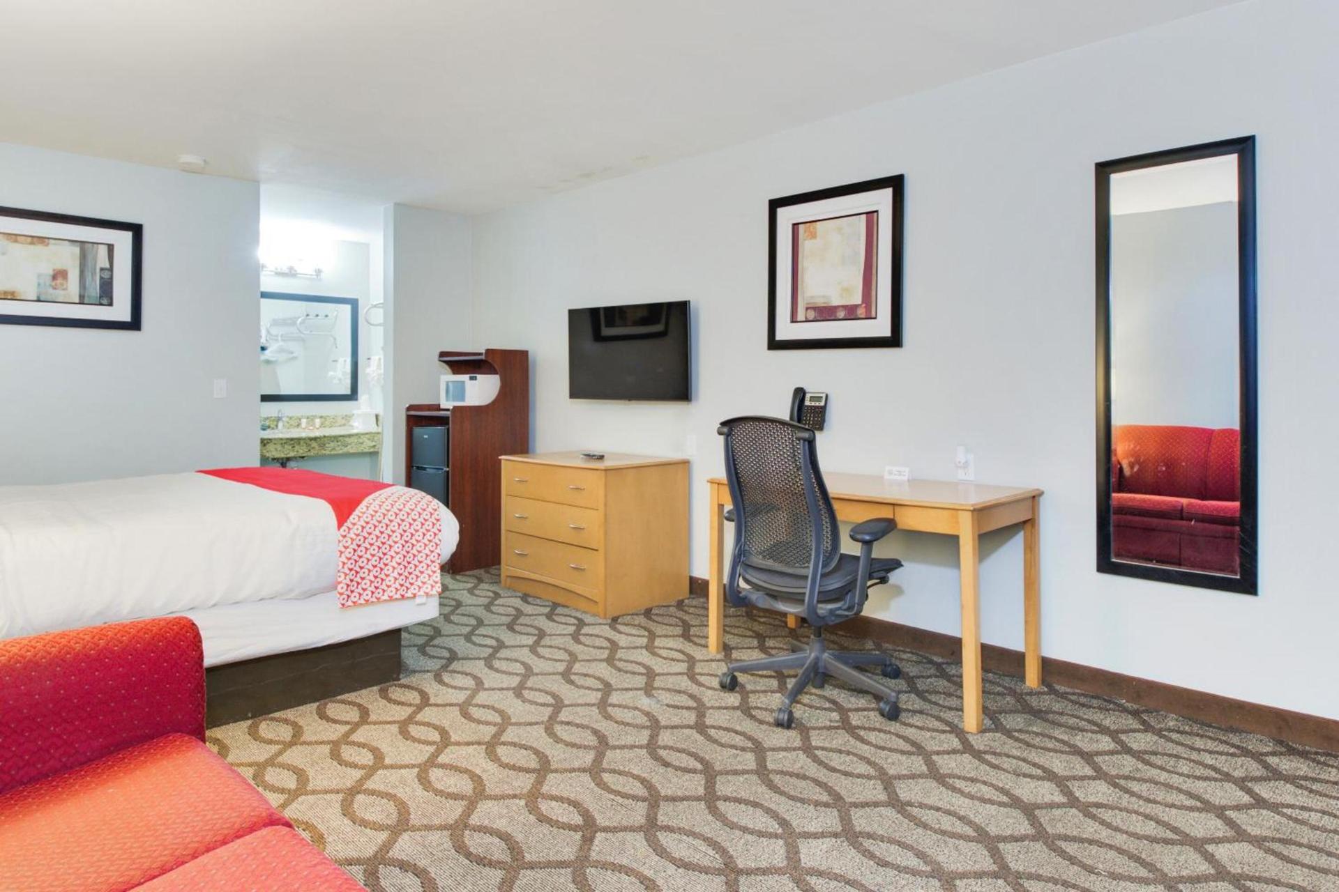 OYO Hotel Ingleside TX photo 21