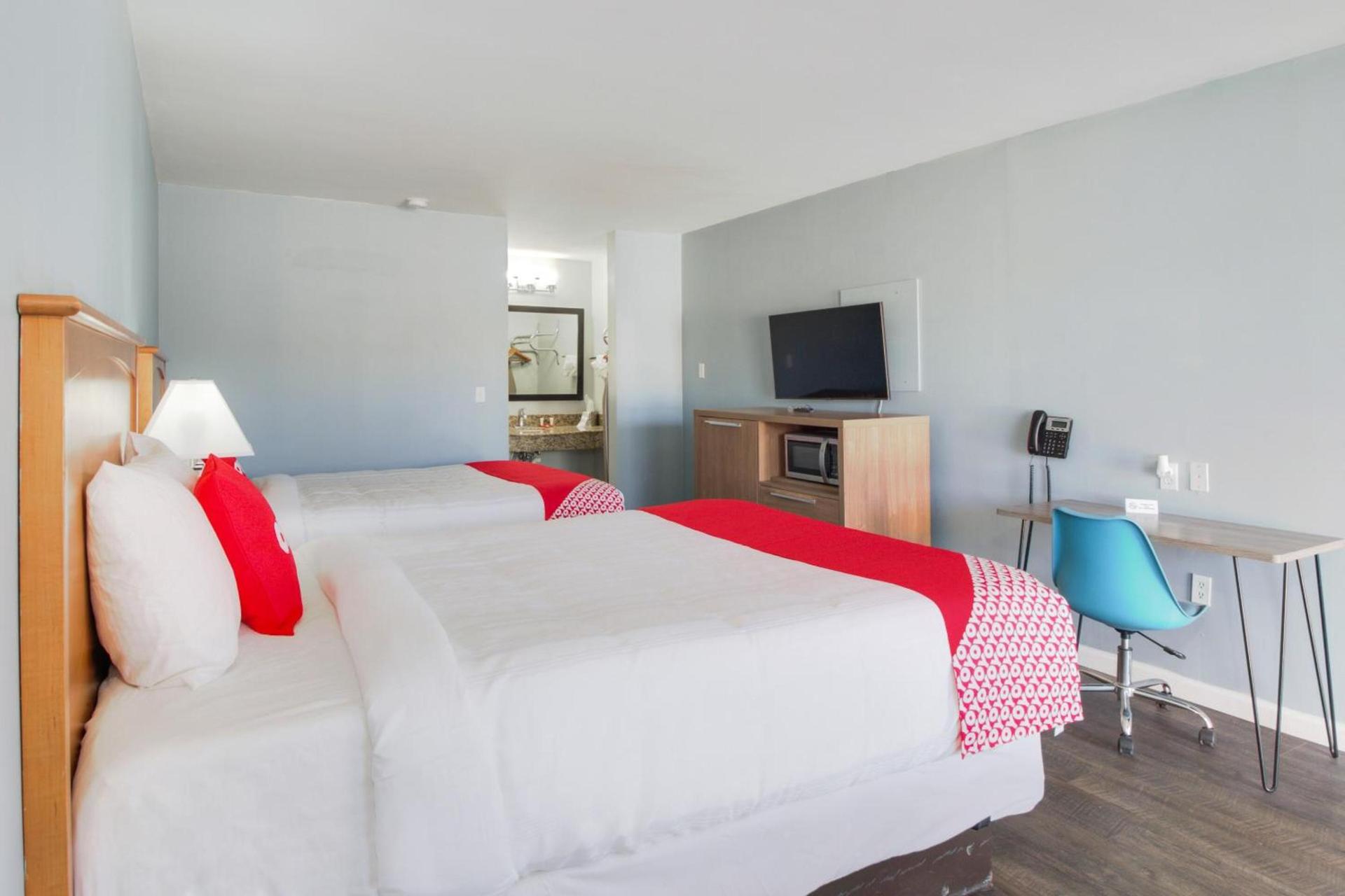 OYO Hotel Ingleside TX photo 17