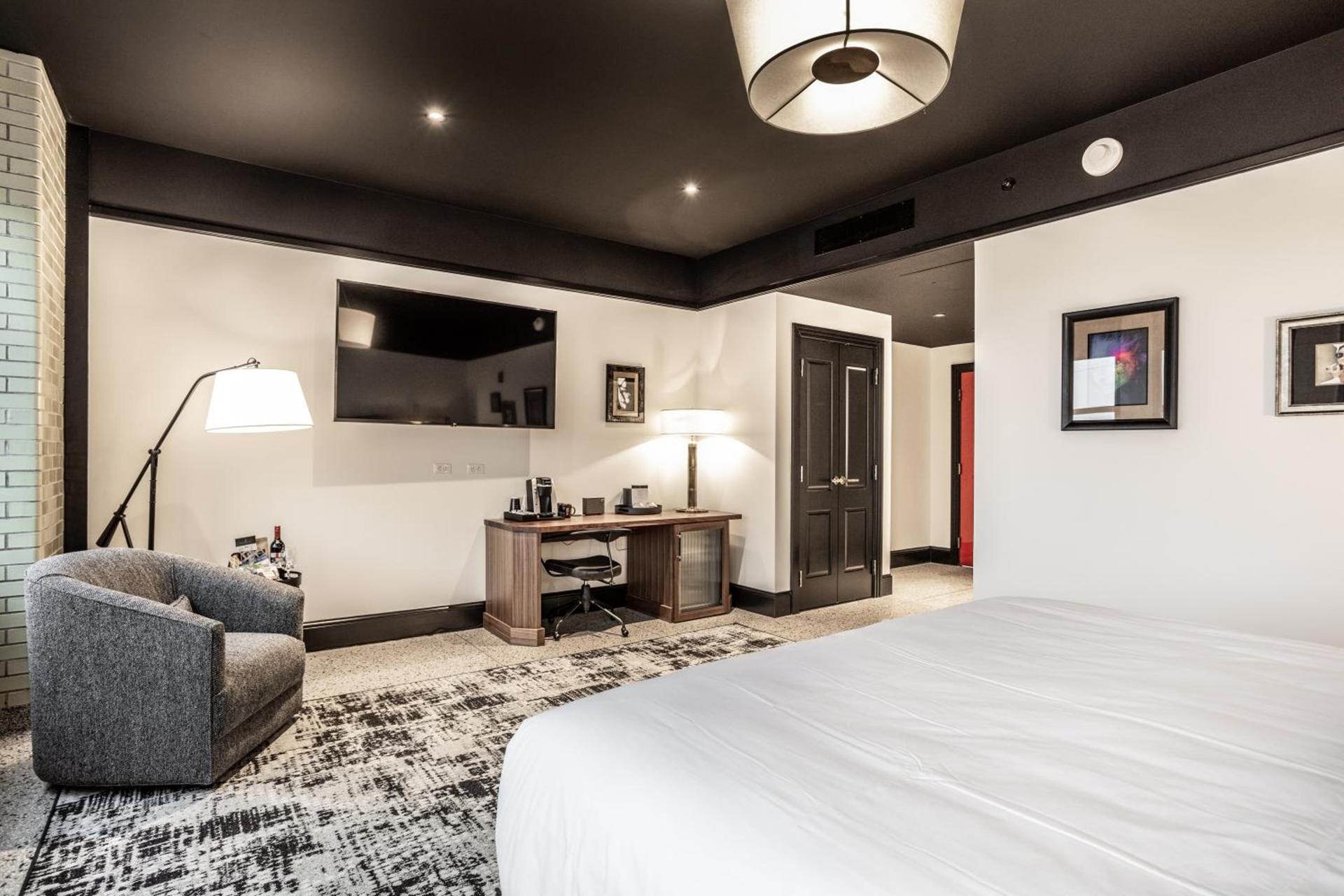 Bottleworks Hotel photo 18