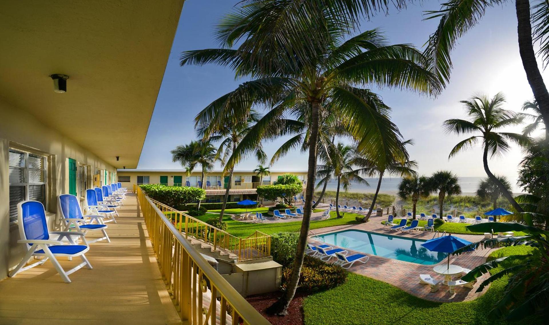 Tropic Seas Resort photo 2