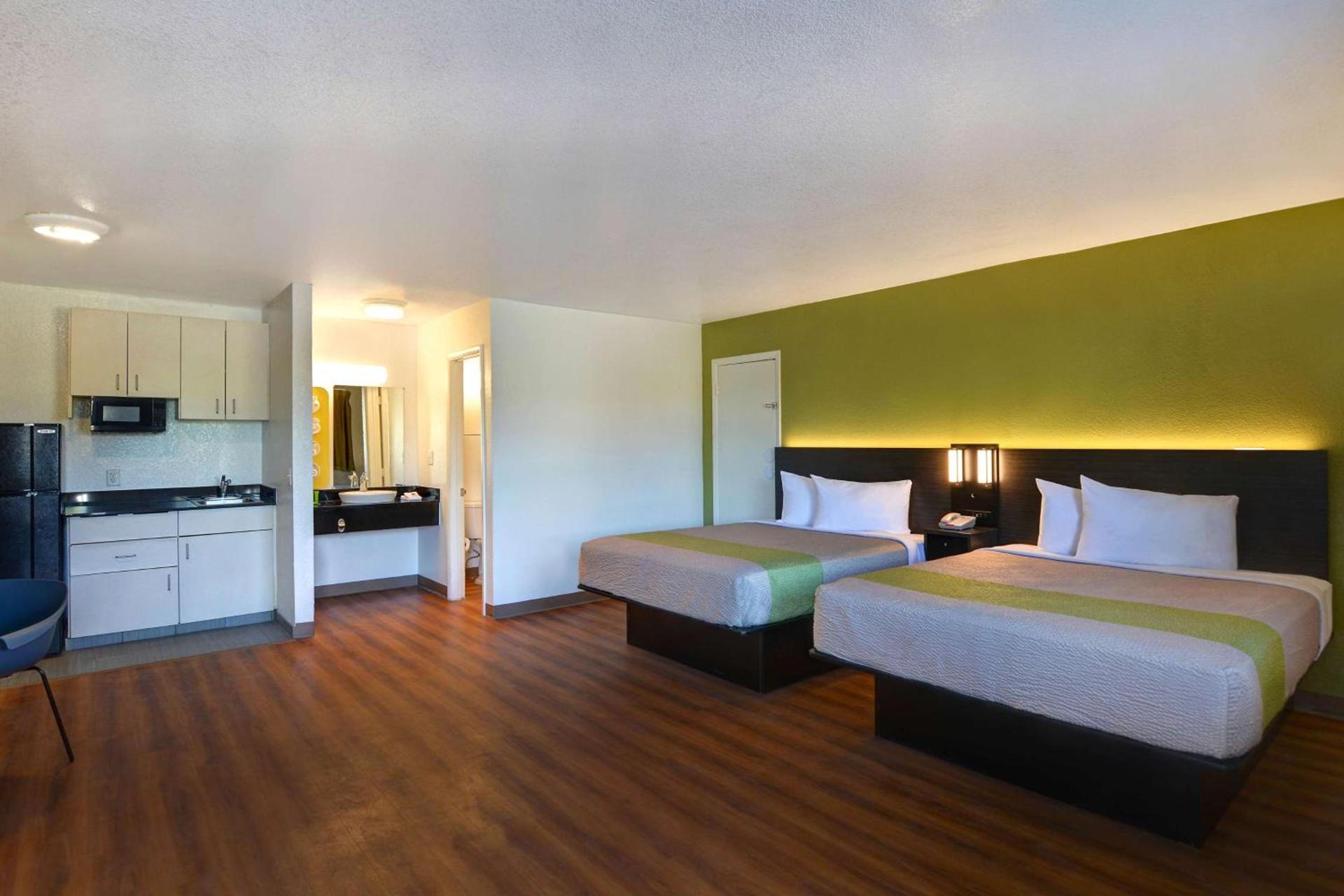 Motel 6-Cocoa Beach, FL photo 14
